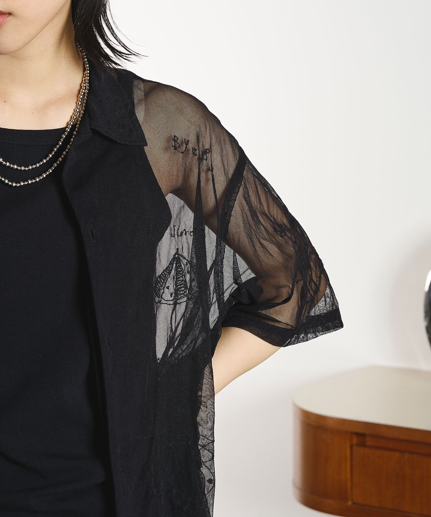 【ROSE BUD別注】INDIA IS BEAUTIFUL/EMBROIDERED SHEER TULLE SHIRT