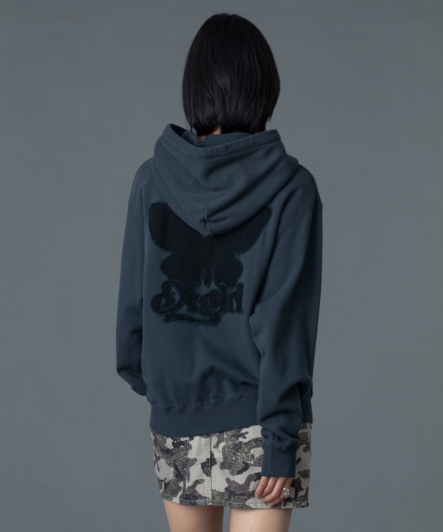 BUTTERFLY PATCH SWEAT HOODIE