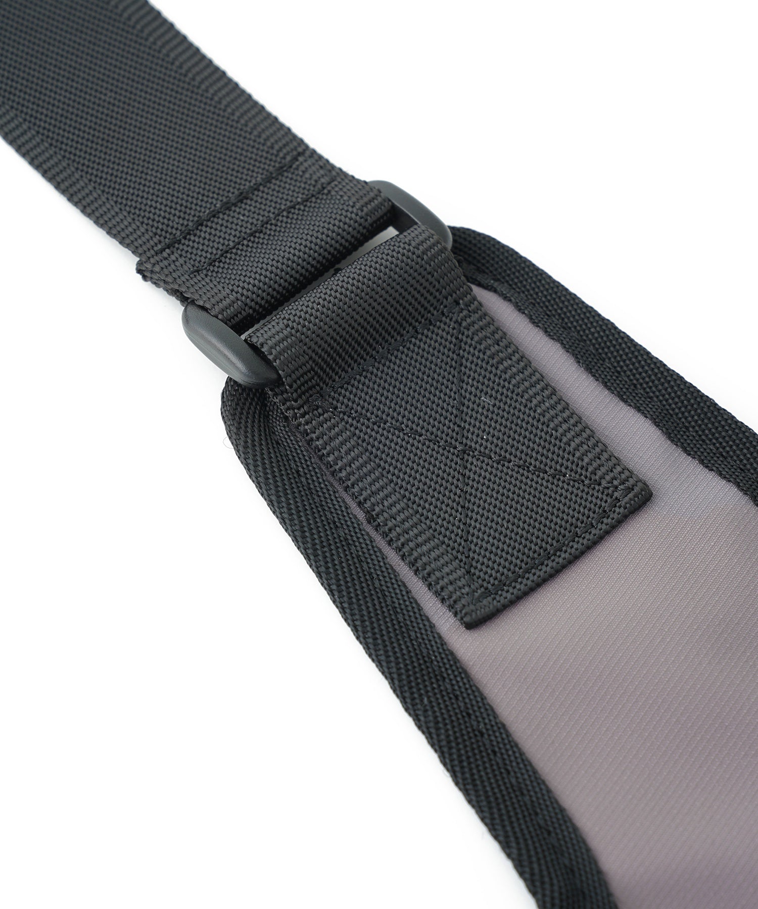 LIGHTWEIGHT MESSENGER BAG