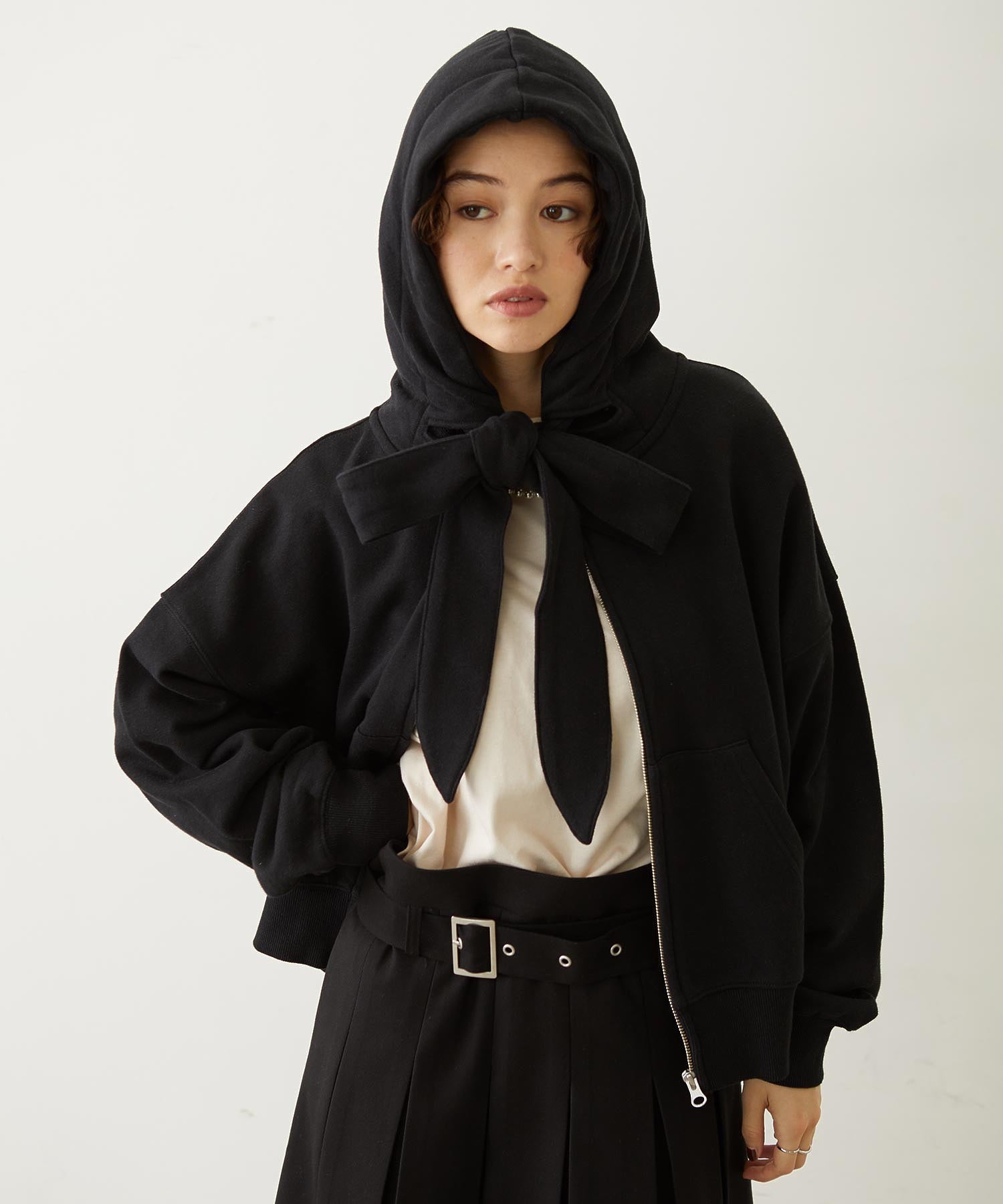 BIG RIBBON SWEAT ZIP HOODIE