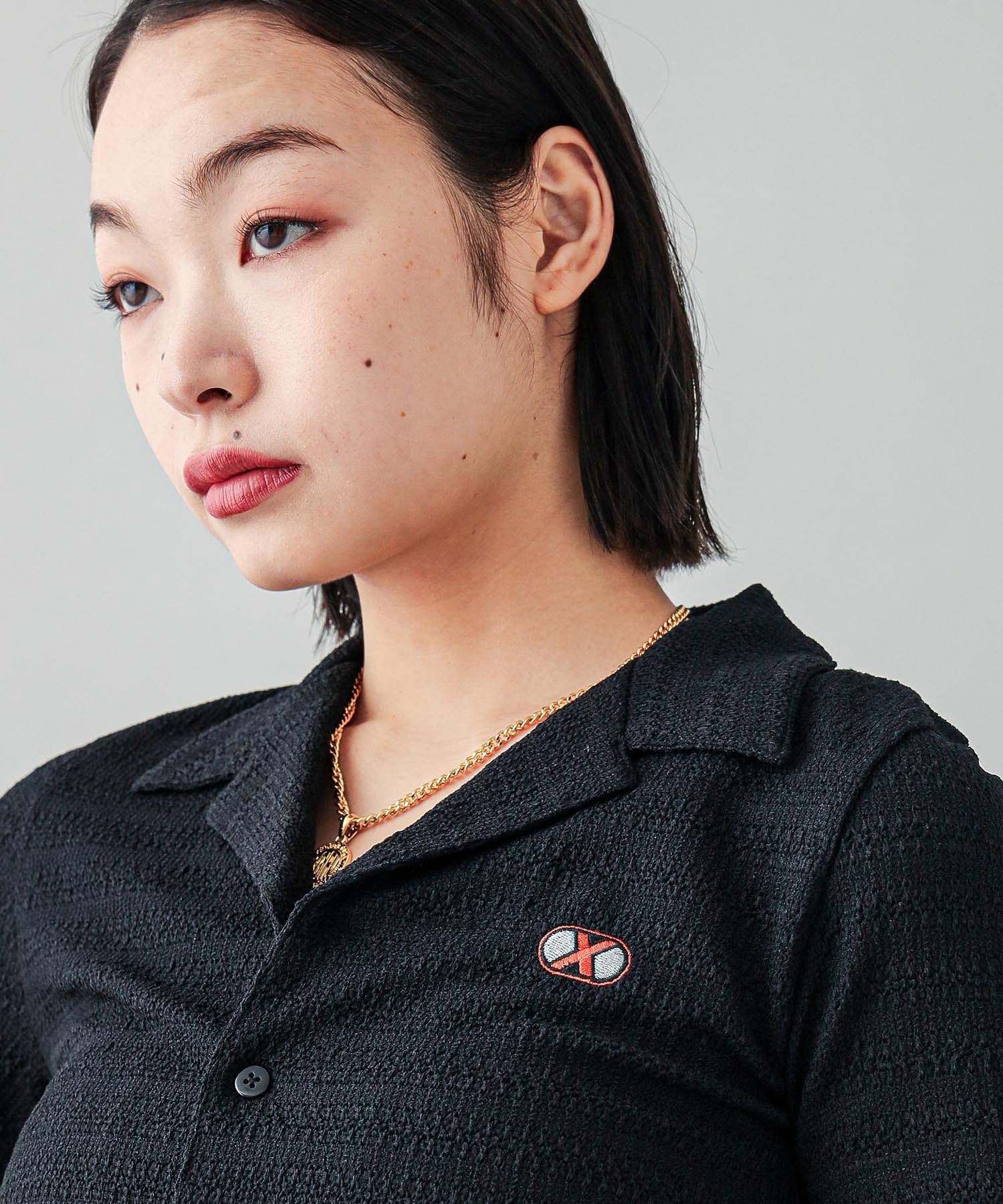 OPEN COLLAR COMPACT SHIRT