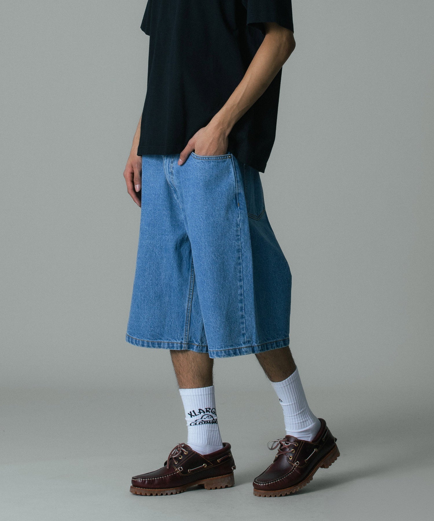 MODEL 身長183cm / 着用サイズ：34inch