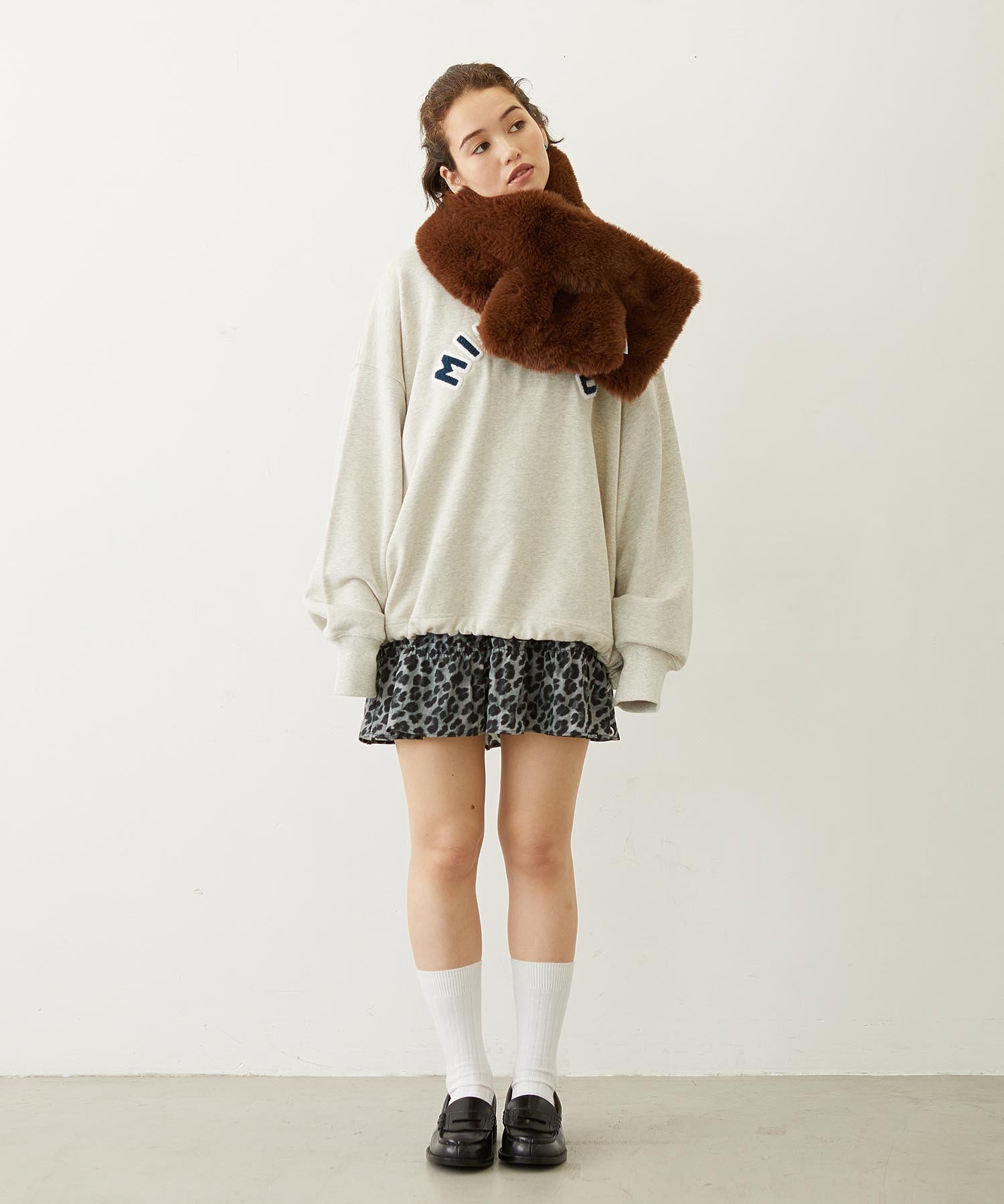 PATCH DRAWSTRING BIG SWEAT TOP