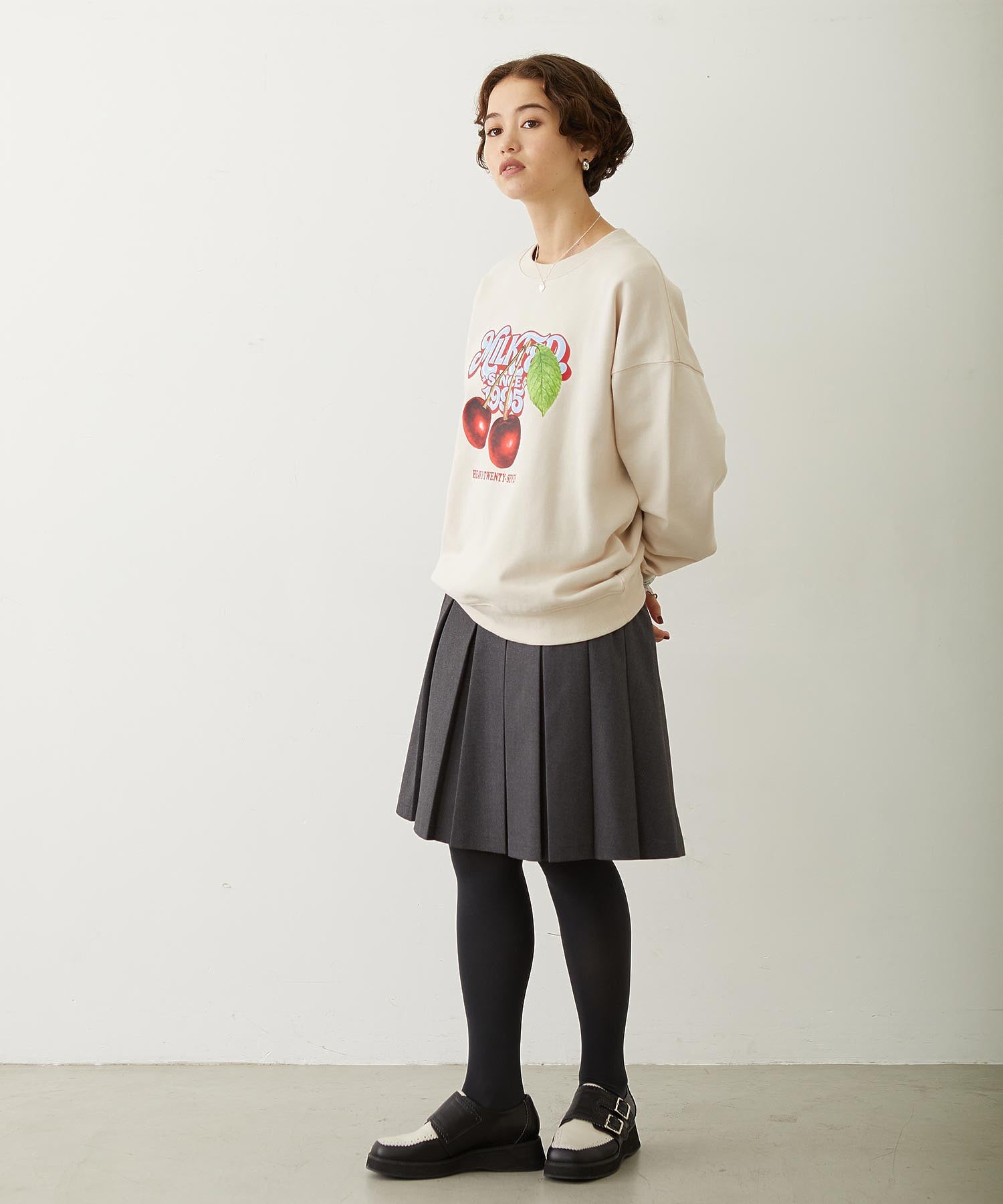 CHERRY LOGO SWEAT TOP