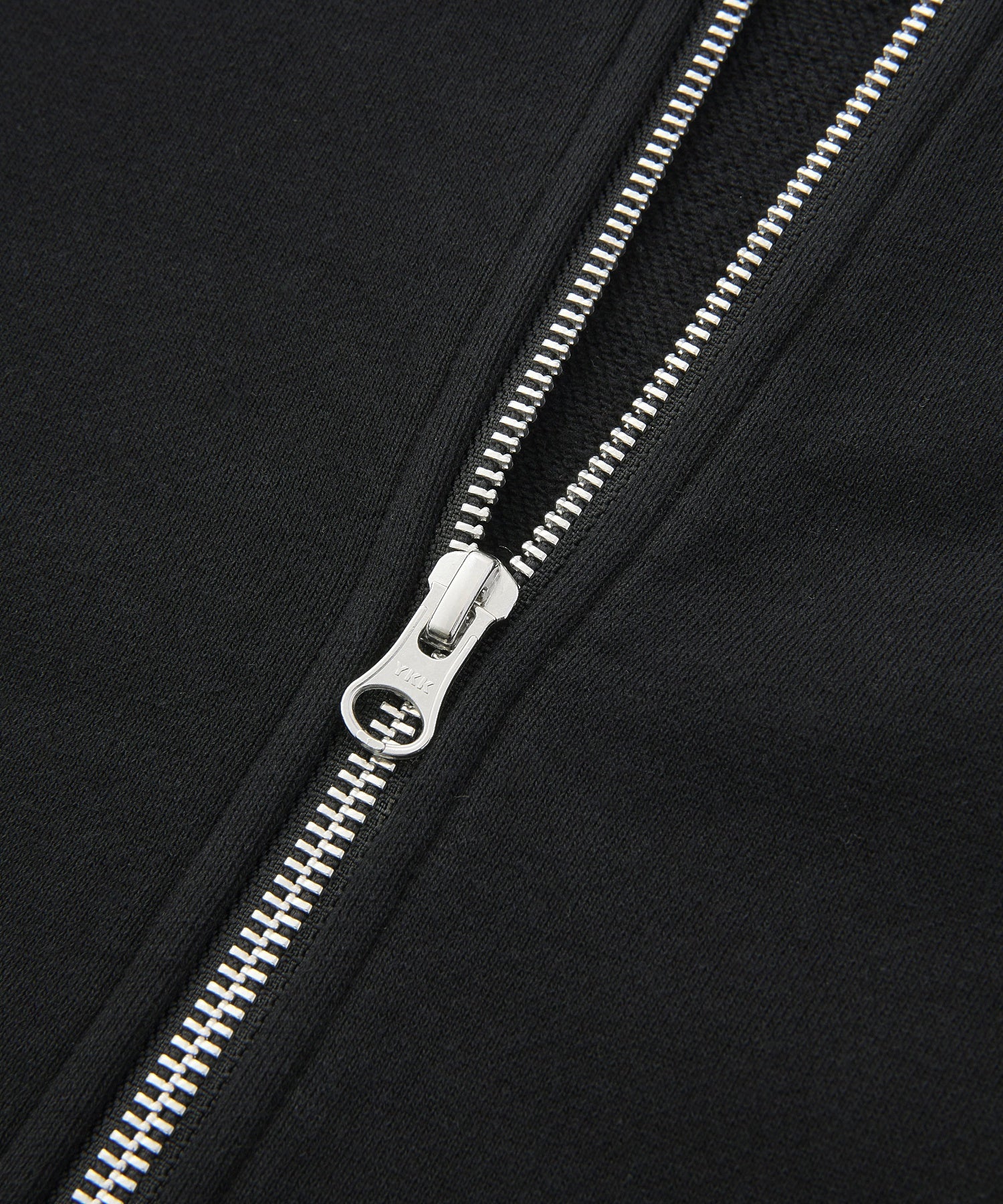 DISTRESSED CIRCLE LOGO ZIP UP SWEAT VEST