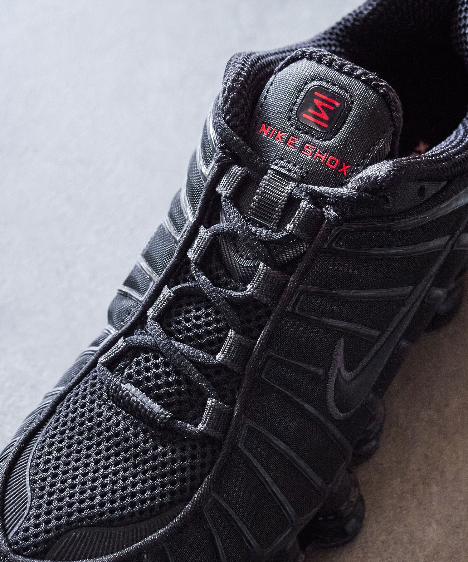 NIKE/SHOX TL