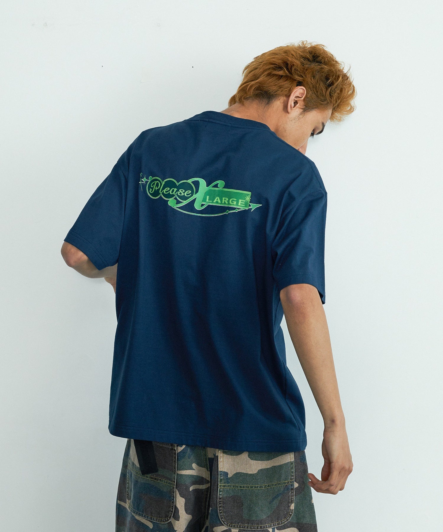 MODEL身長：183cm / 着用サイズ：Lサイズ