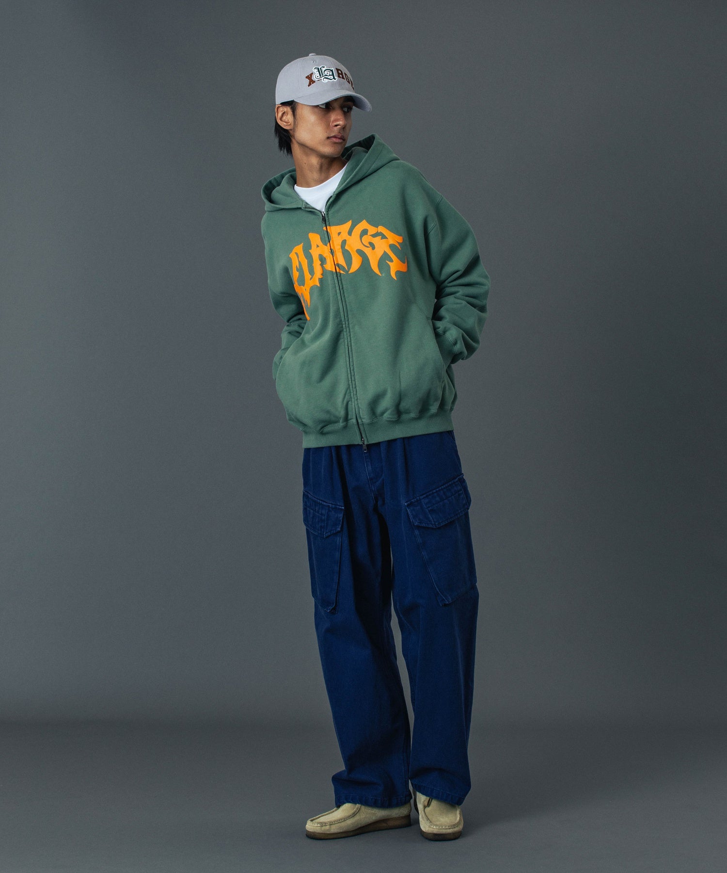 DISTORTED LOGO ZIP UP HOODED SWEATSHIRT