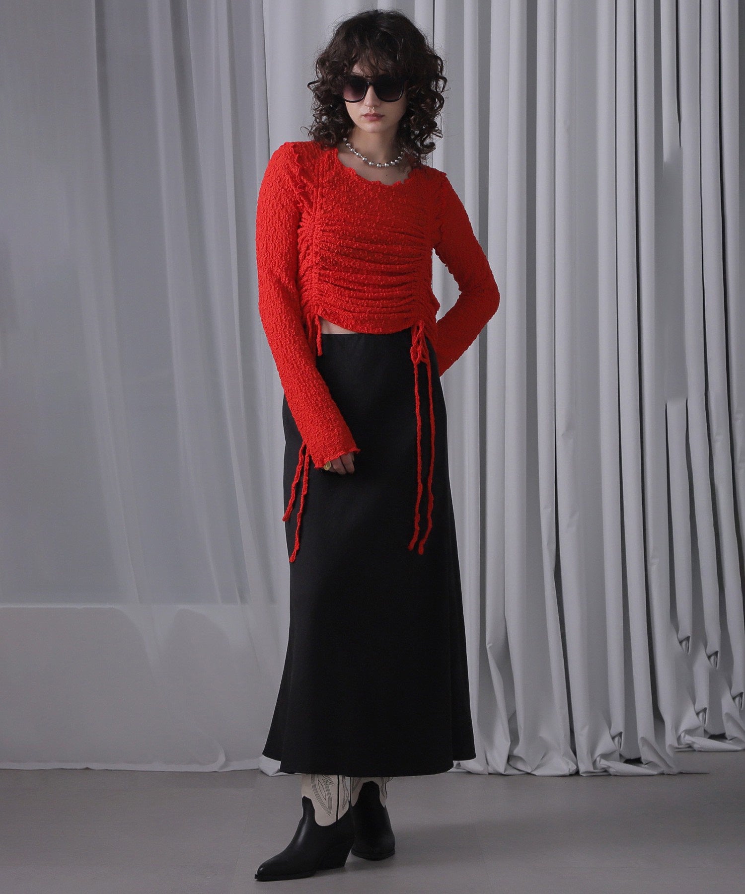 CREOLME/シャーリングフラワートップス