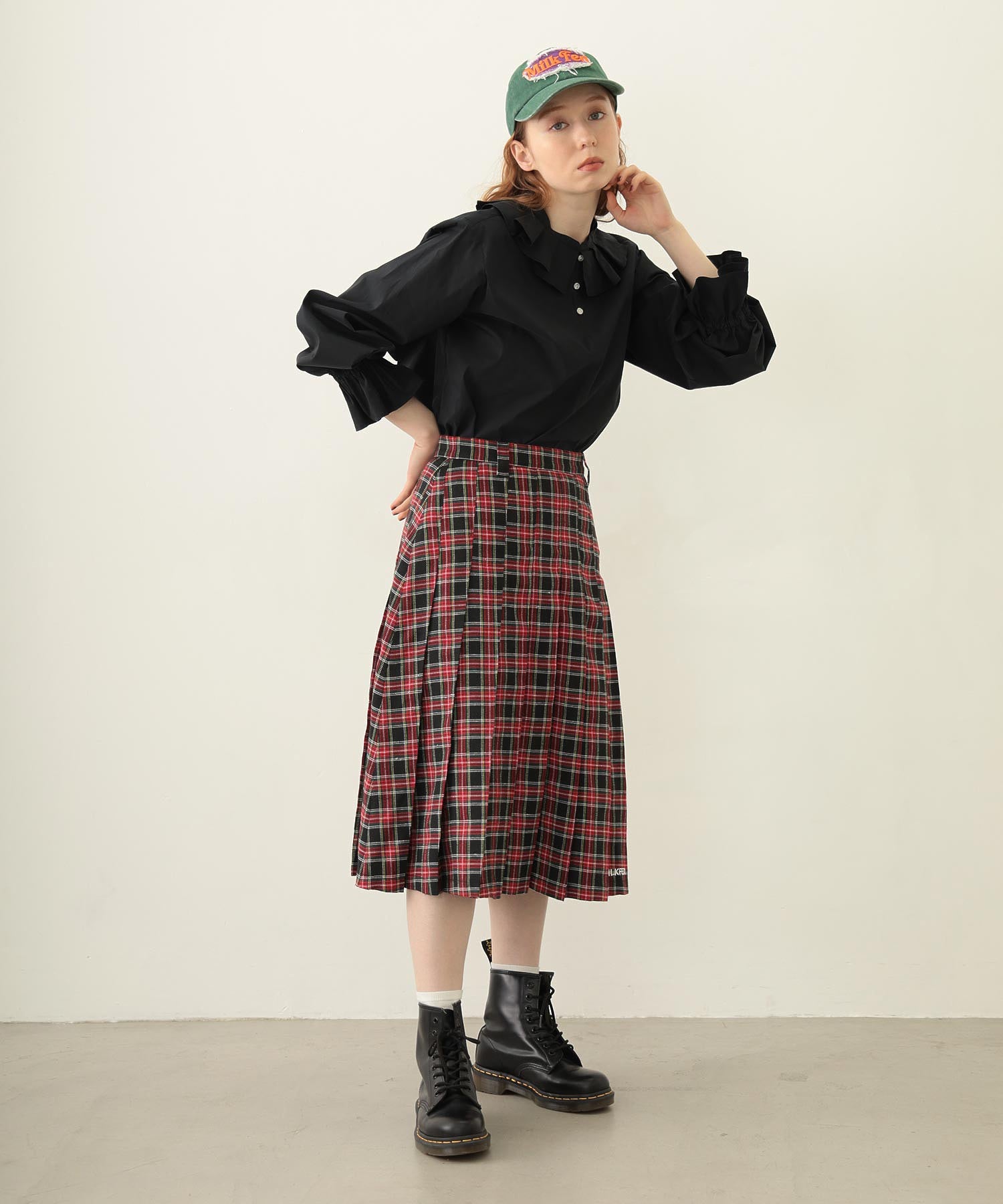 PLEATED PLAID SKIRT