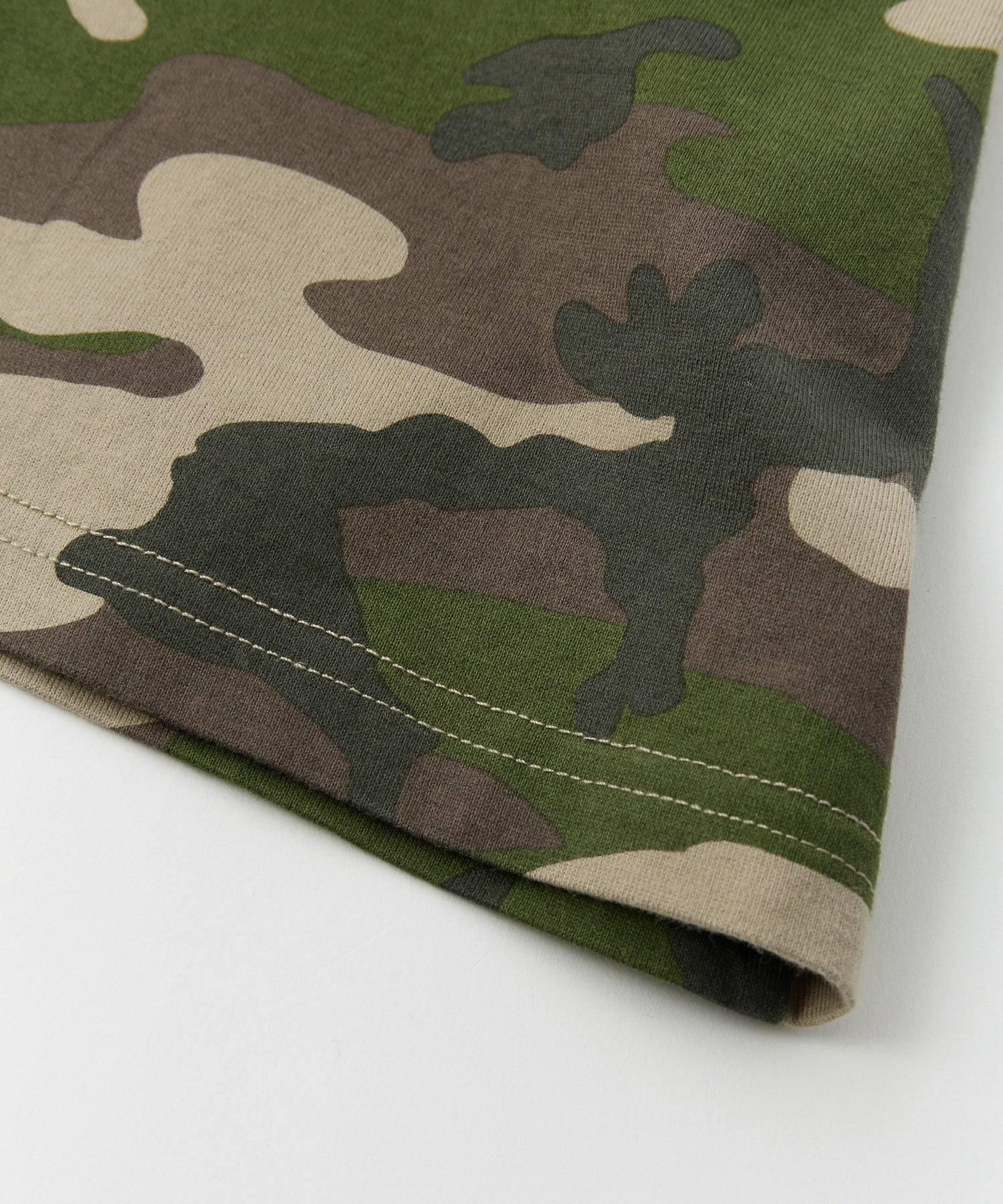 CURSIVE LOGO CAMO S/S BABY TEE