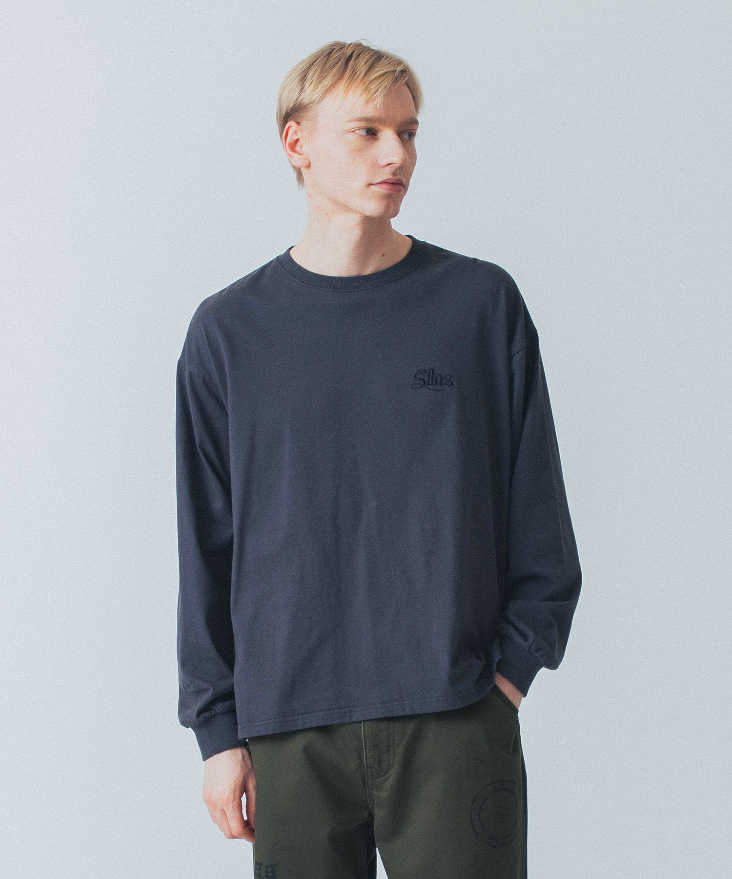 model：H185 着用サイズ：L