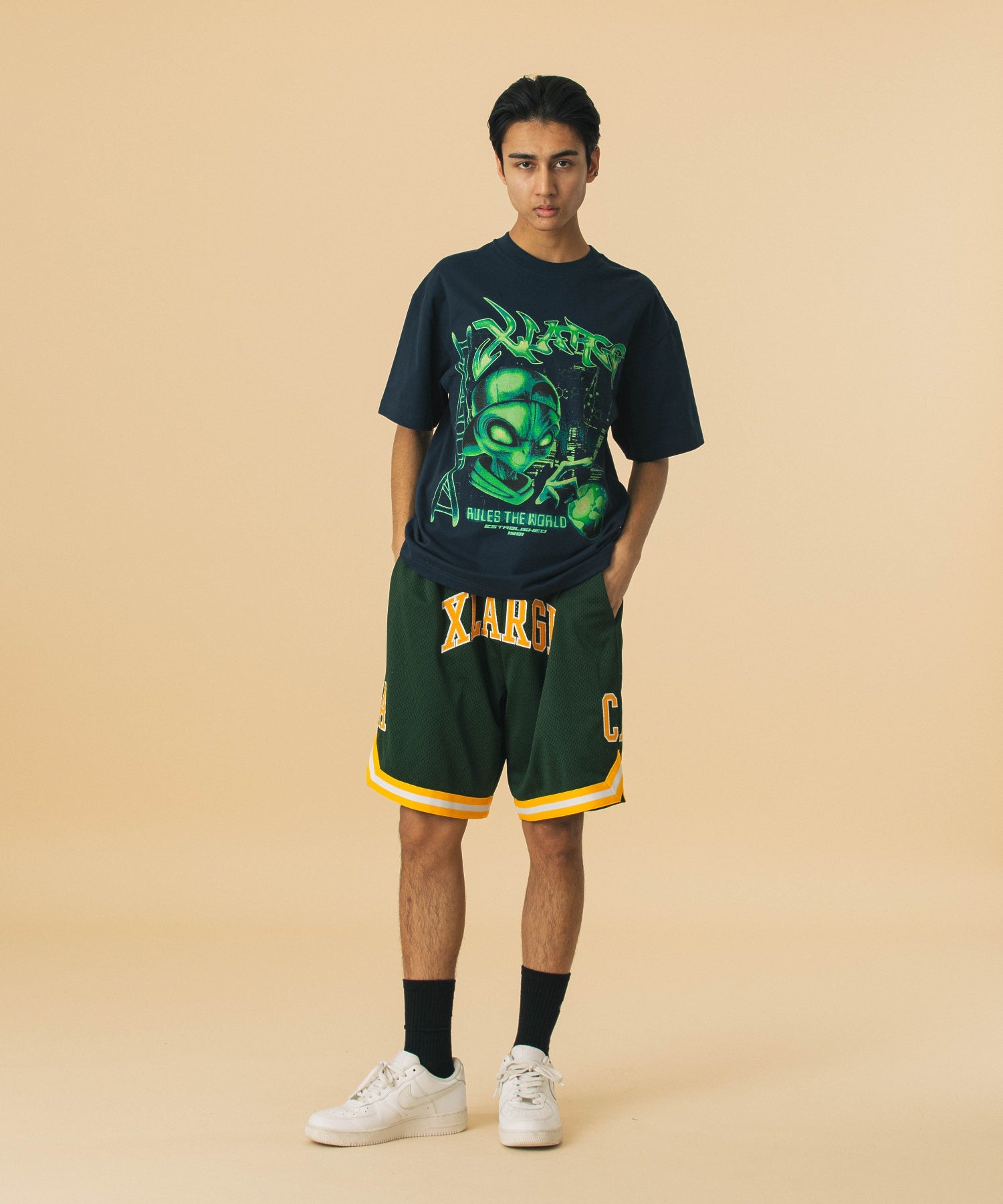 RULES THE WORLD S/S TEE