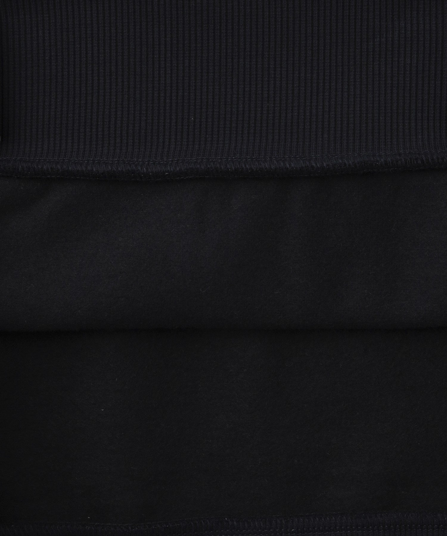 FRED PERRY/フレッドペリー/TENNIS BADGE COLLARED SWEATSHIRT M1382