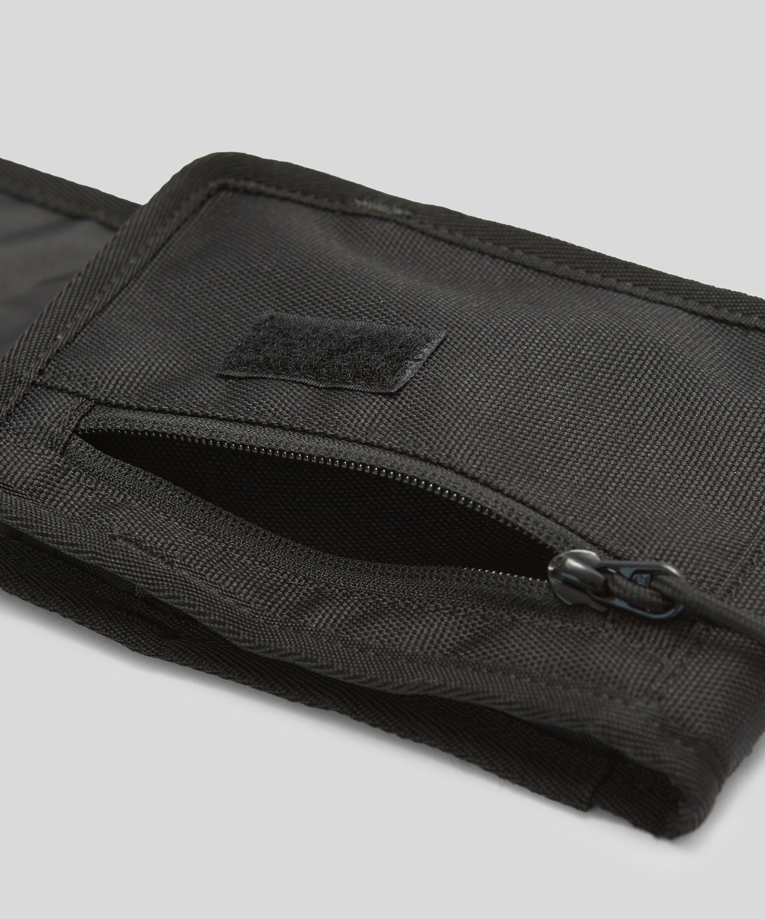 NEW ERA/ニューエラ/NECK POUCH SORAYAMA BLK 14881909