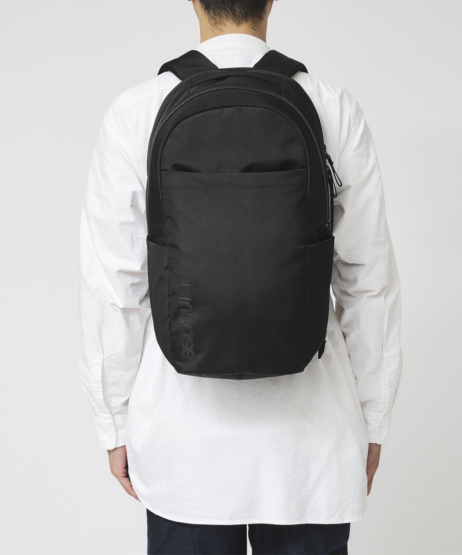 Grid Backpack 23L - Black