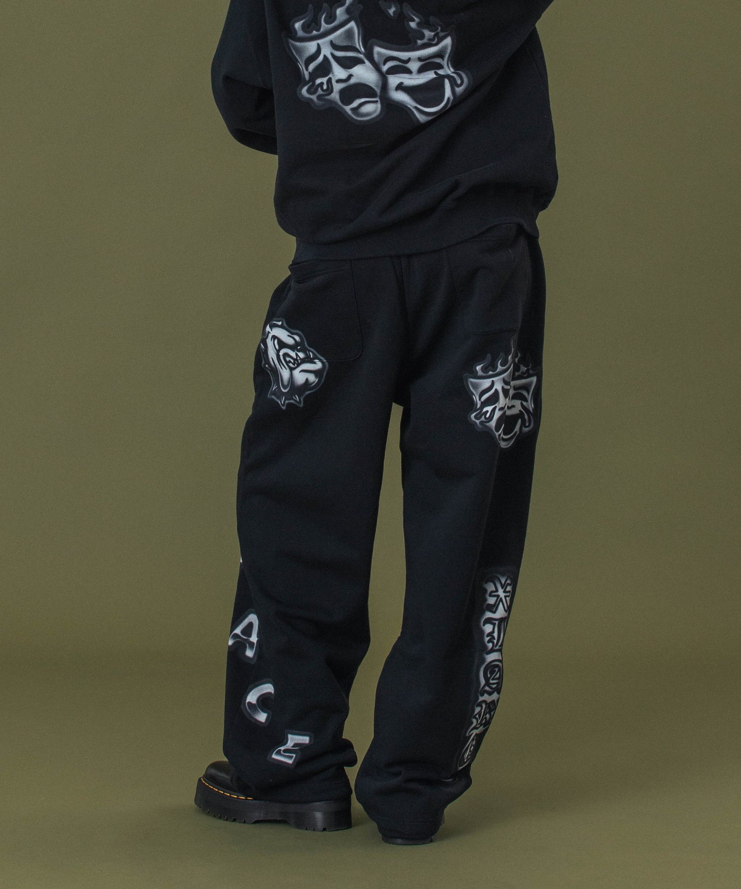 AIRBRUSH SWEAT PANTS