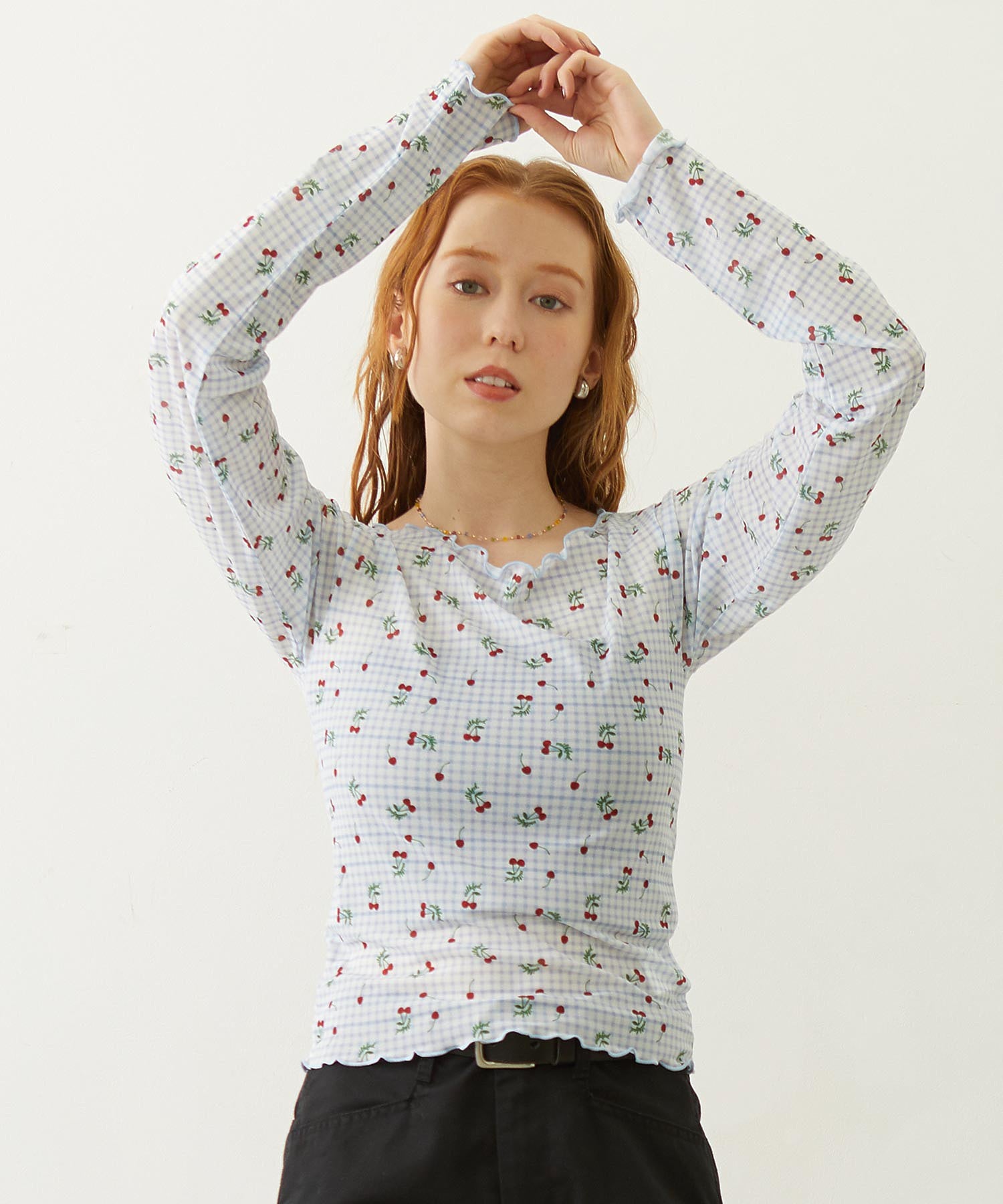 CHERRY MESH TOP