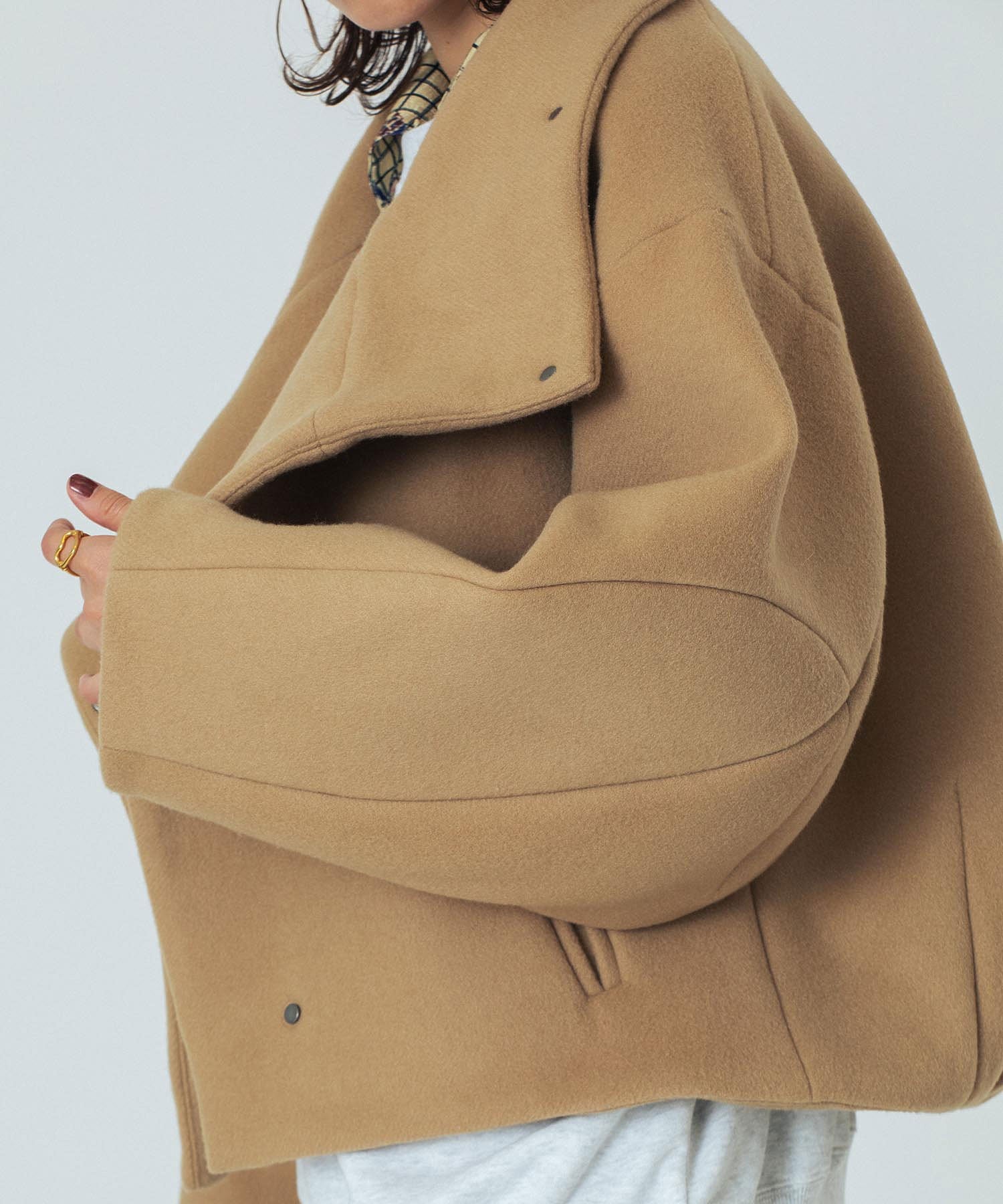 mici/BIG STAND COLLAR BLOUSON