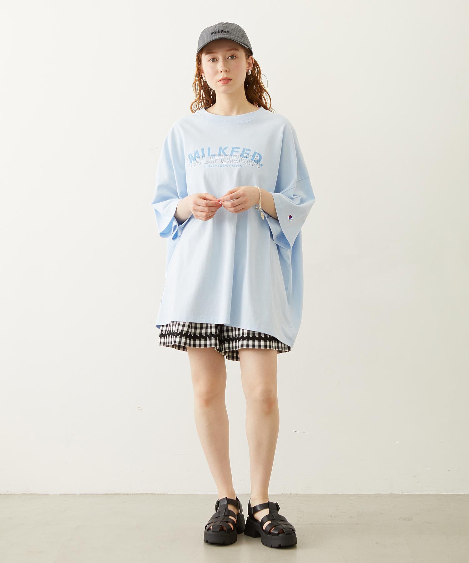 MILKFED.×CHAMPION LAYER LOGO BIG TEE