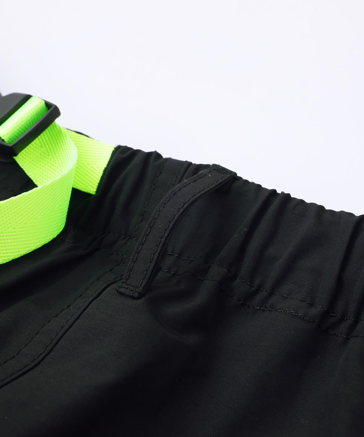 OUTDOOR SHORT PANTS SILAS