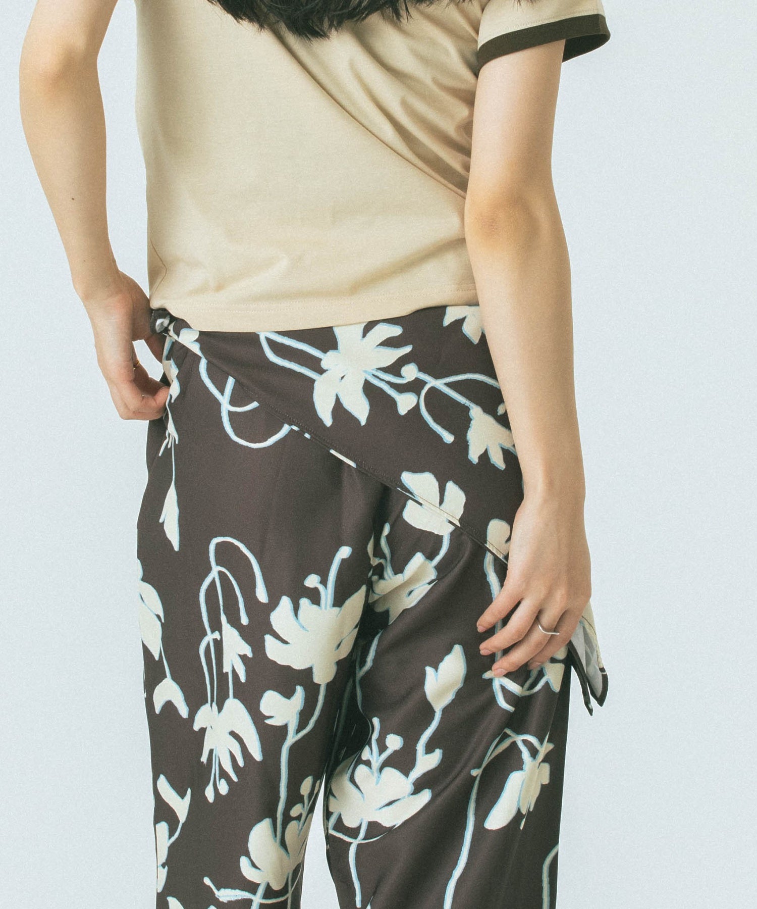 FLOWER PRINT SCARF