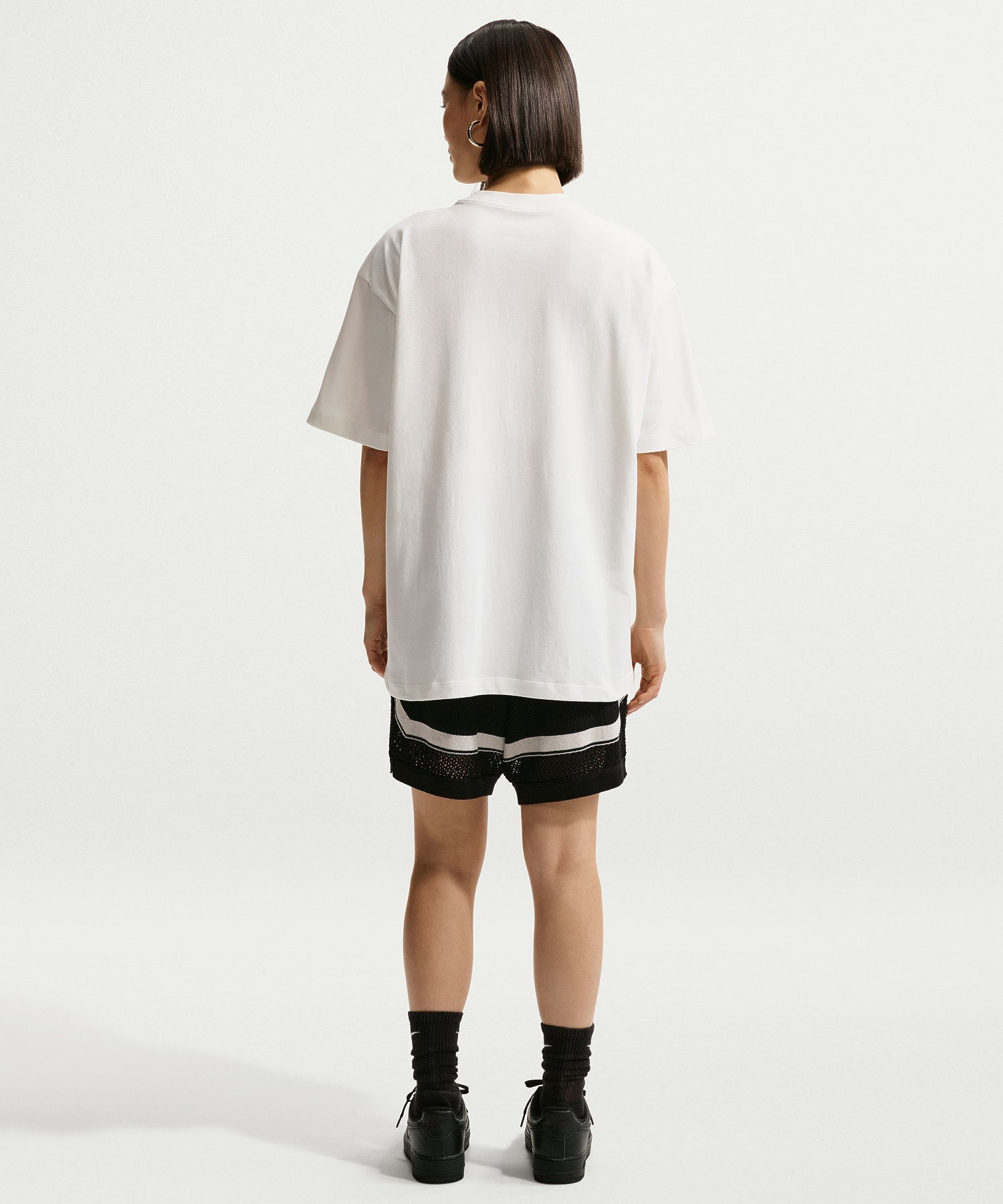 NIKE/ナイキ/W NSW CLASSIC OS OC11 TEE IR7849