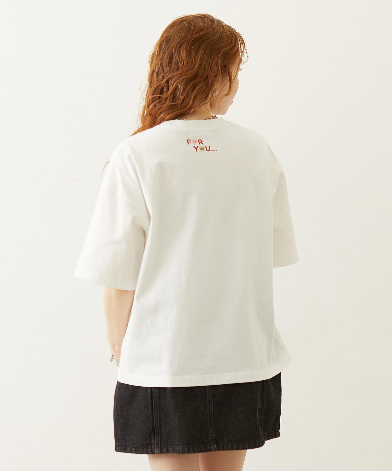 HEART TABLET WIDE S/S TEE
