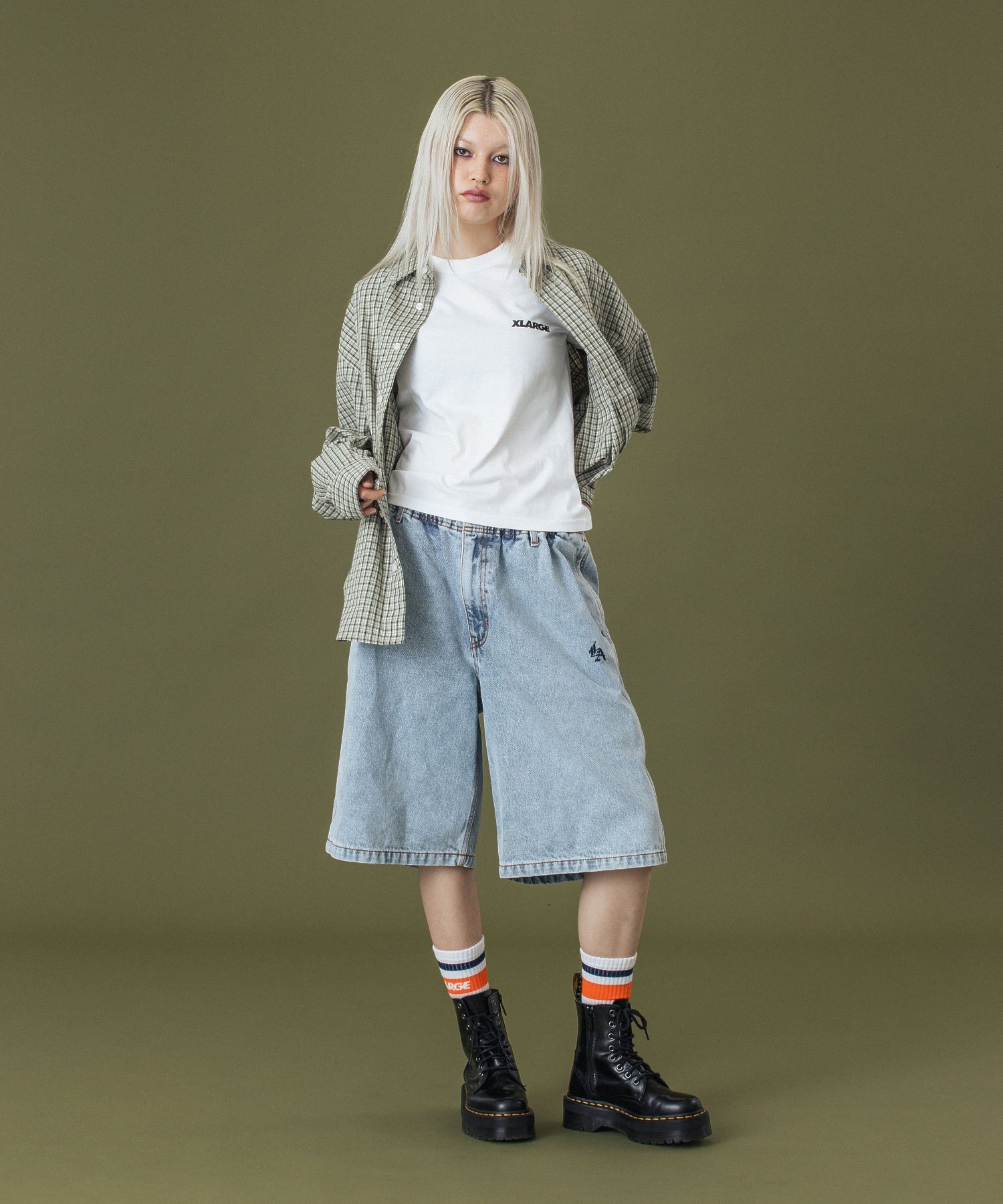 MODEL 身長170cm / 着用サイズ：Lサイズ