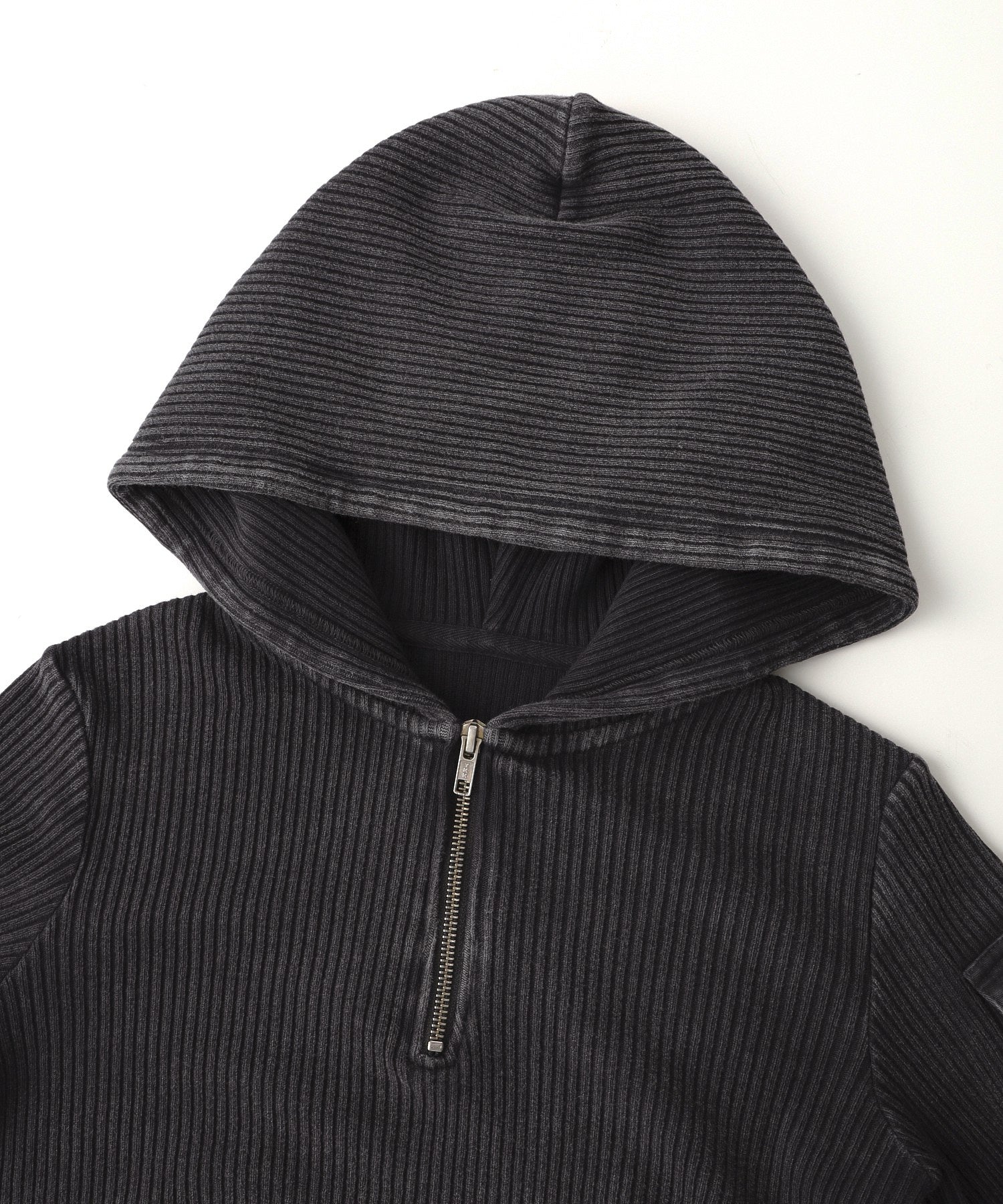 FADED WOVEN MIX HALF ZIP HOODED TOP