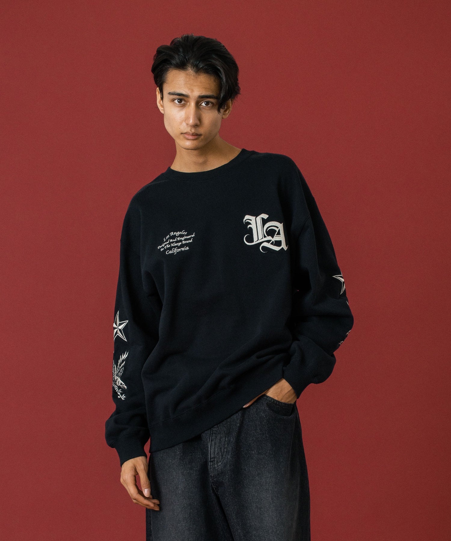 MODEL 身長183cm / 着用サイズ：Lサイズ