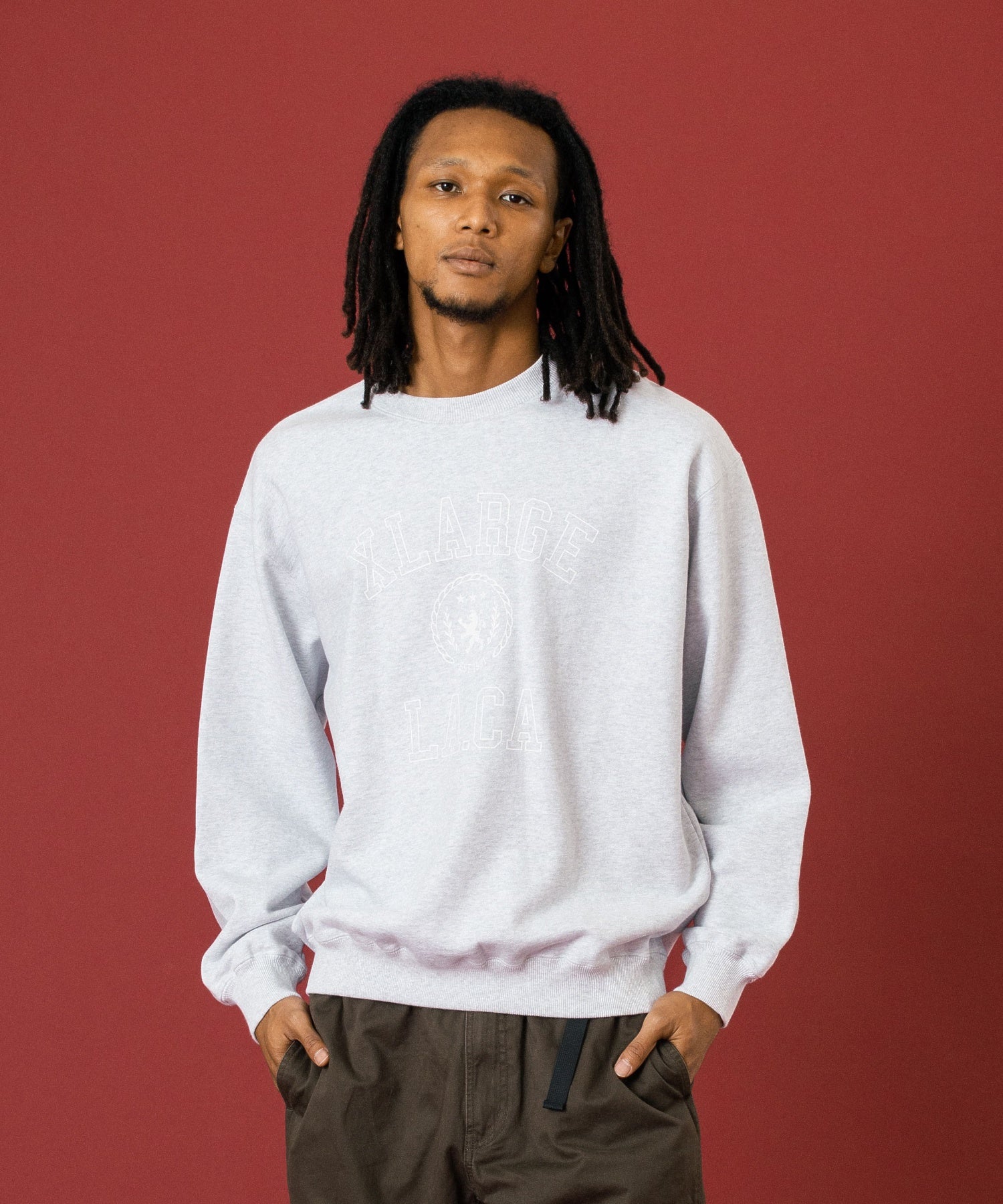 MODEL 身長185cm / 着用サイズ：Lサイズ