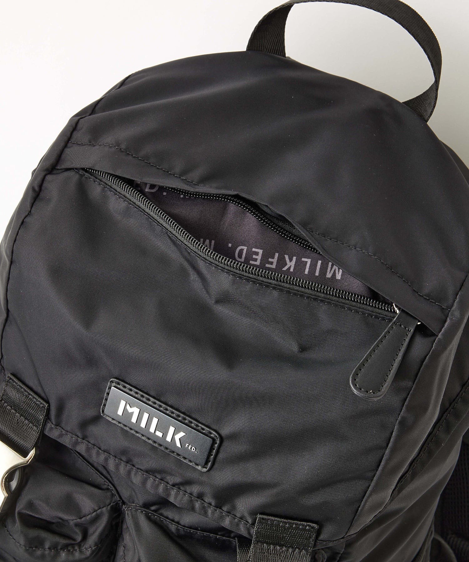 LOGO PLATE BACKPACK MILKFED.