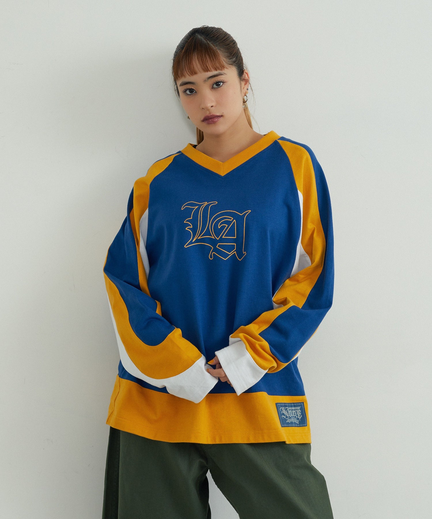 MODEL身長：165cm / 着用サイズ：Lサイズ