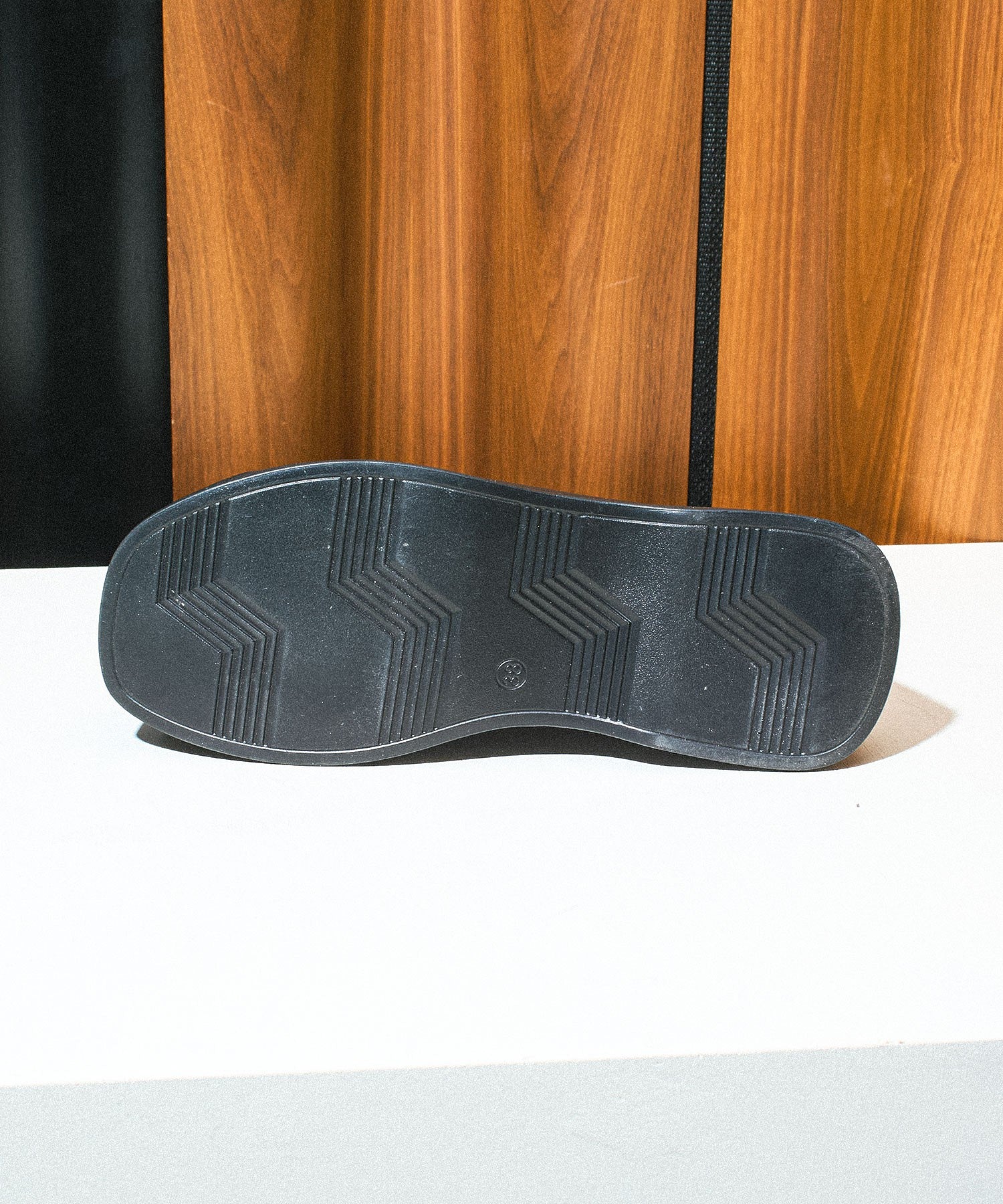 CLOG SHOES