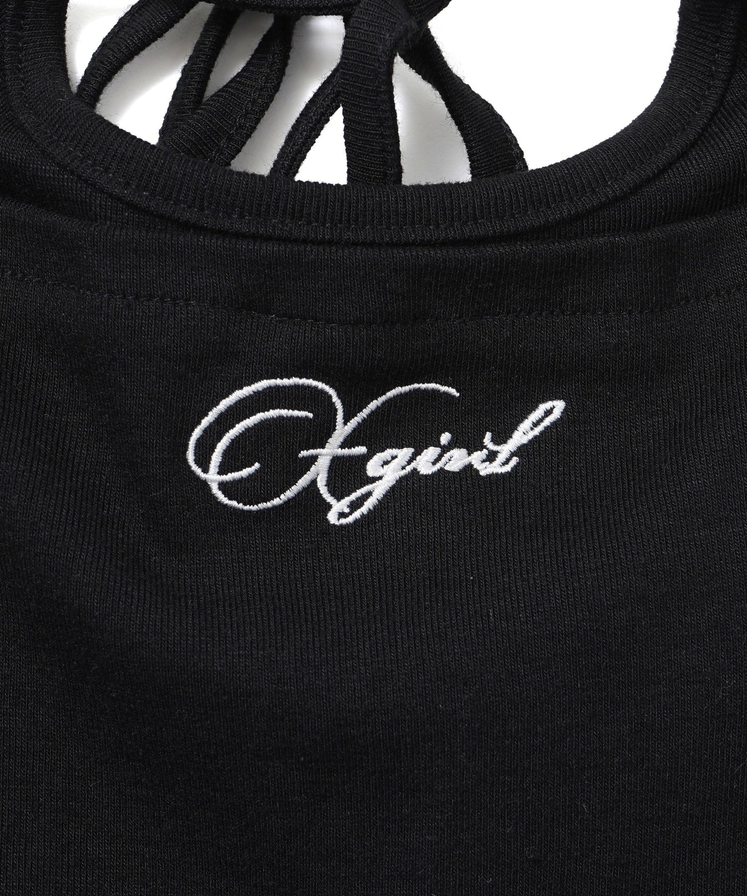 LAYERED STYLE HALTERNECK TOP