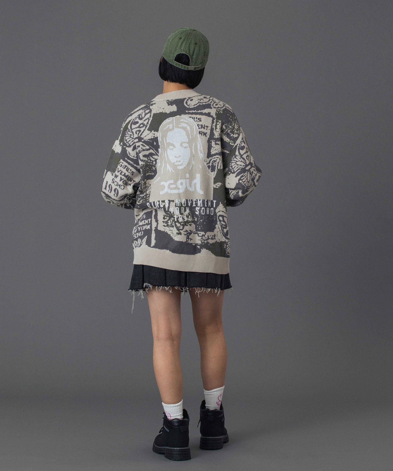 COLLAGE GRAPHIC JACQUARD KNIT CARDIGAN
