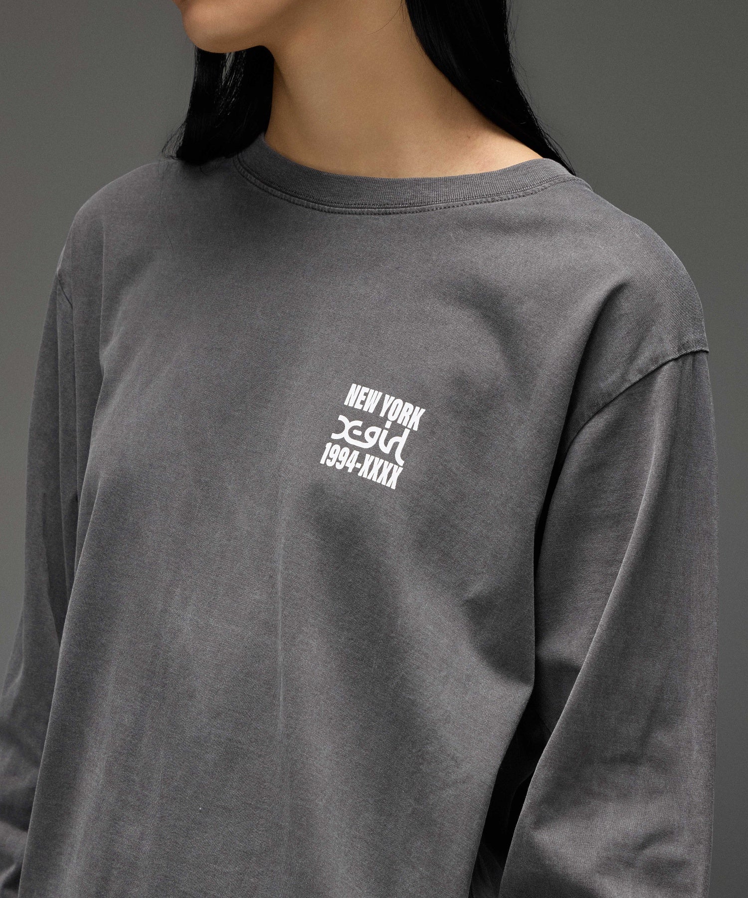 PIGMENT DYED BIG SPRAY LOGO L/S TEE