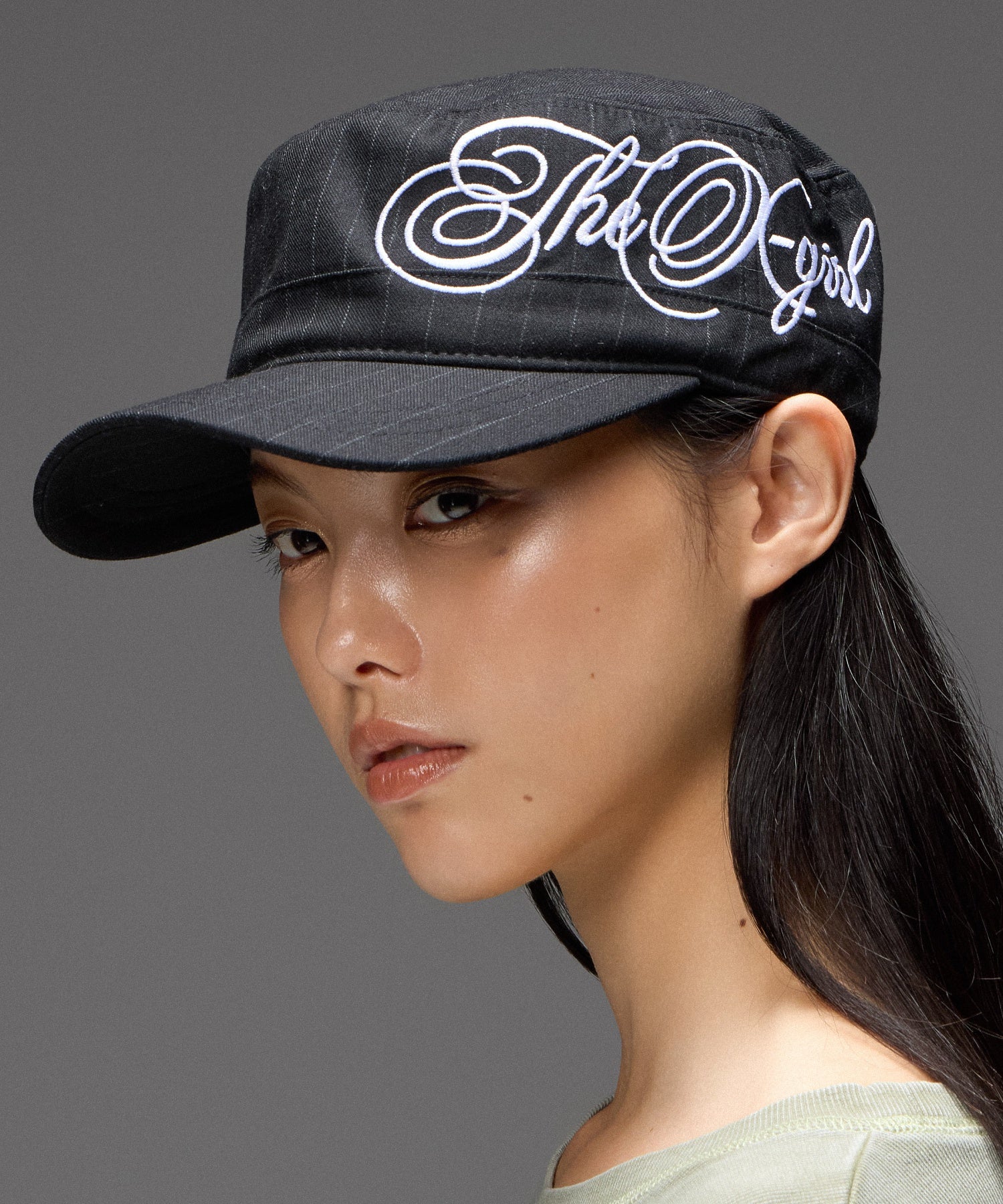 SIDE SCRIPT LOGO STRIPED CASQUETTE