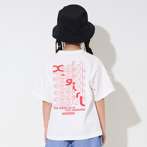 ステップミルズロゴ半袖Tシャツ