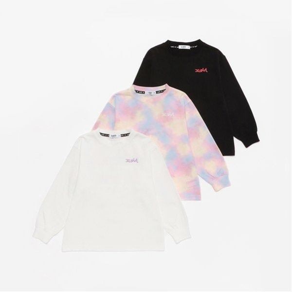 バックロゴ長袖Tシャツ