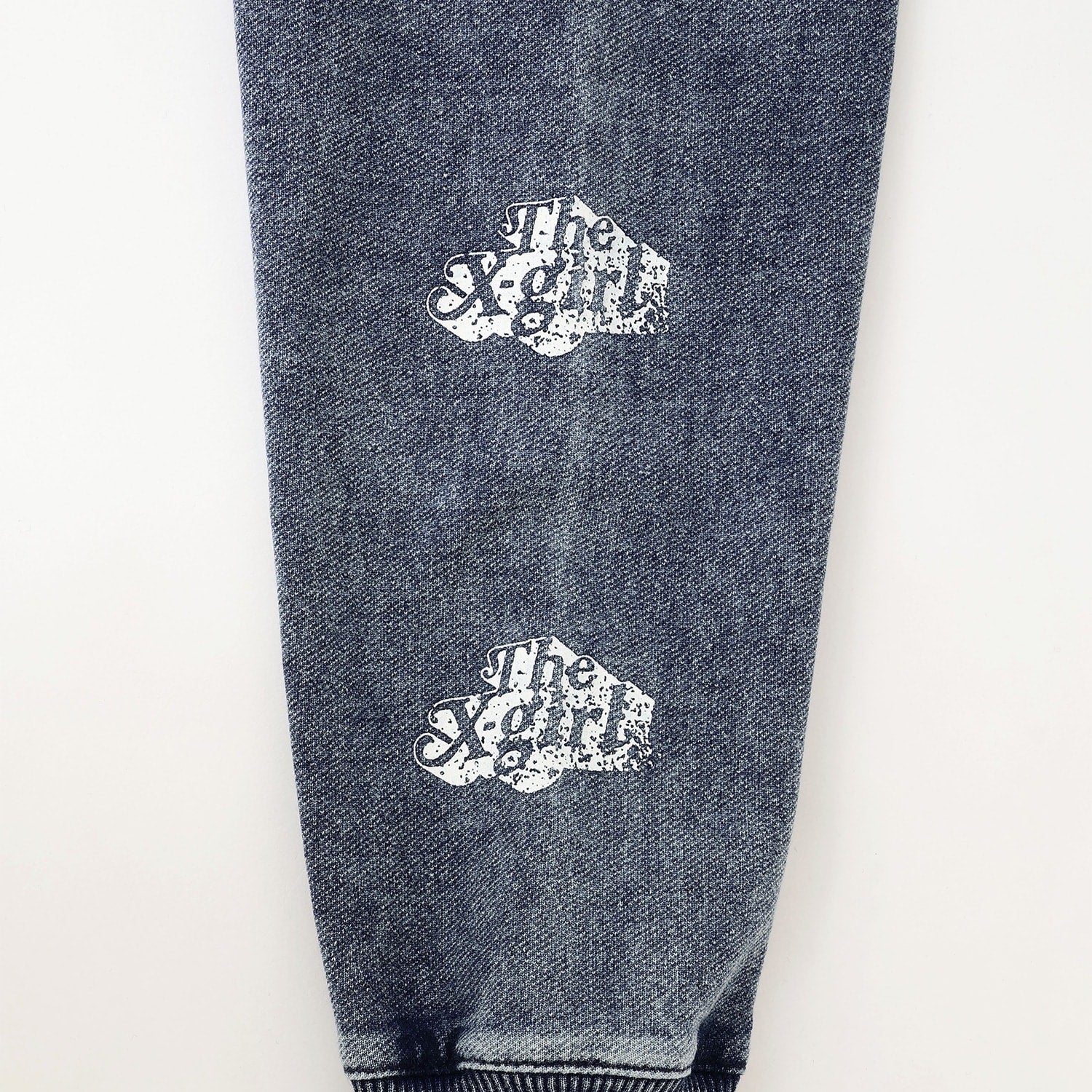 ピグメントロゴ長袖Tシャツ