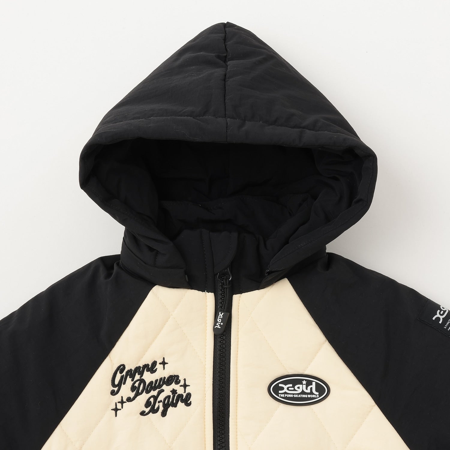 バックロゴキルティングブルゾン