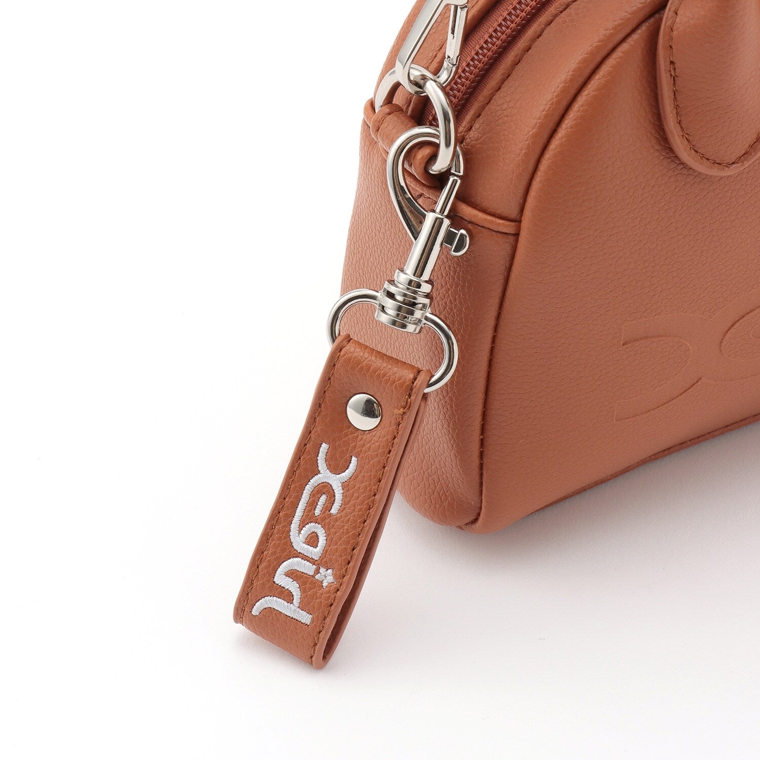 ロゴ型押し合皮ショルダーバッグ