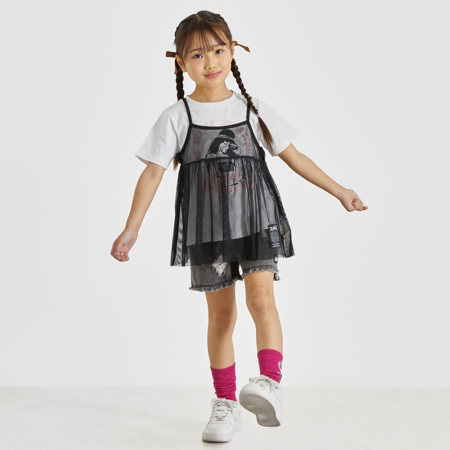 バックロゴ クラッシュデニムショートパンツ