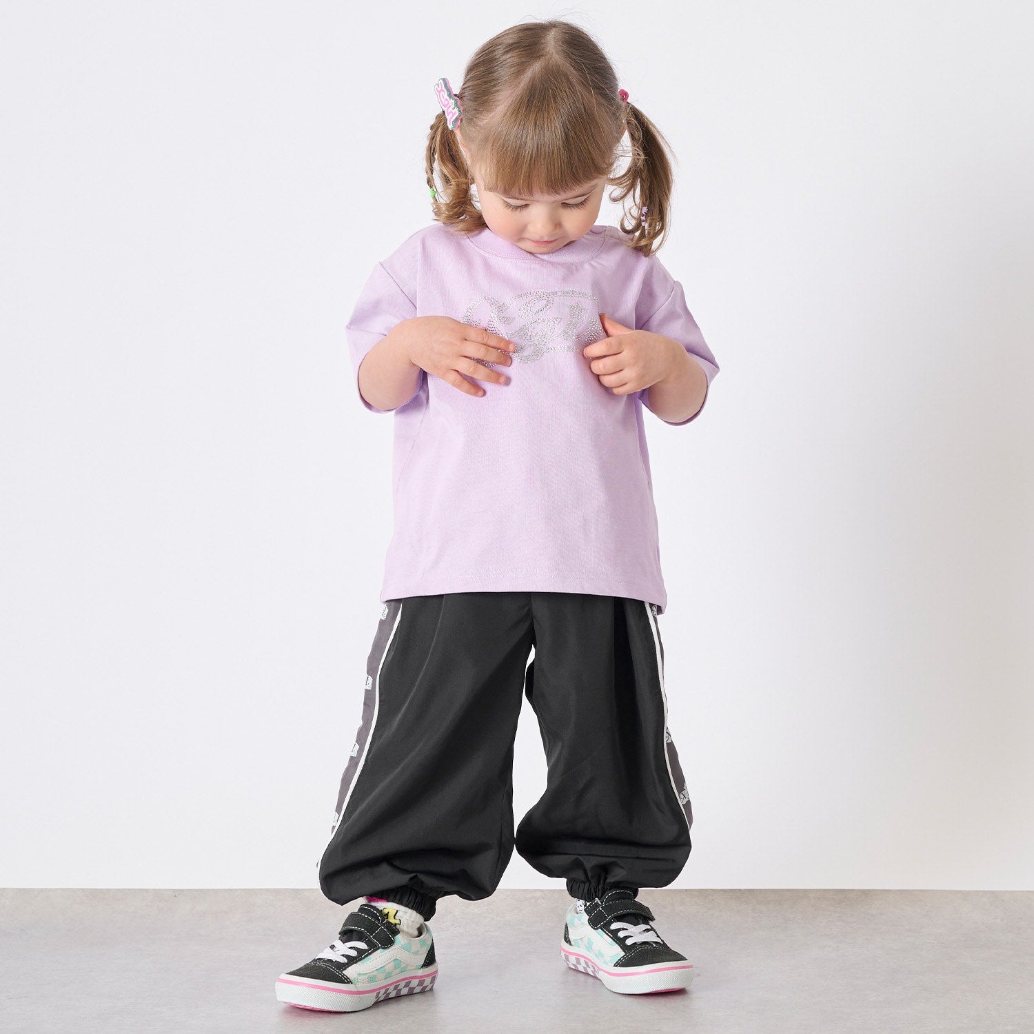 サイド切替ロゴパンツ