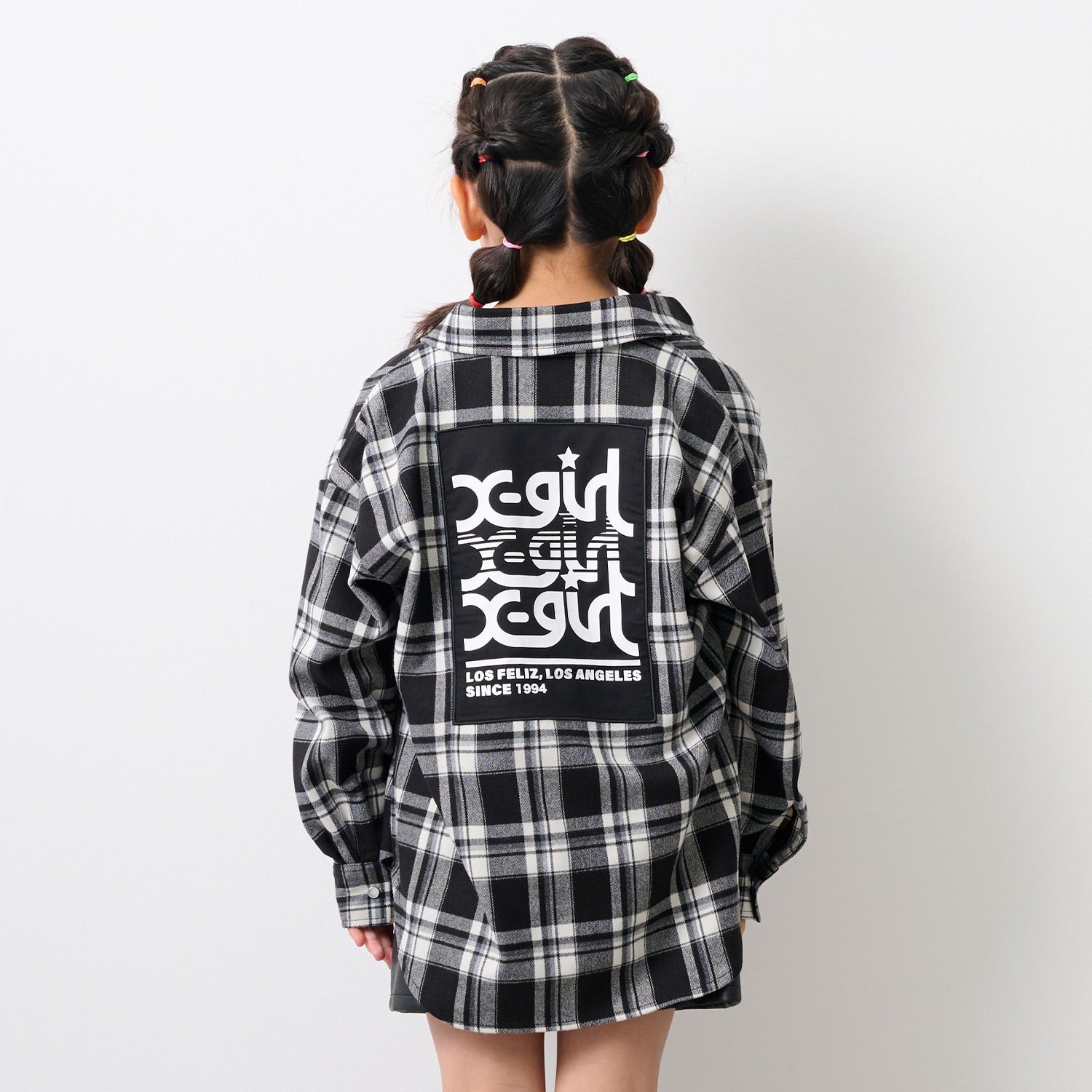 ロゴ バックプリント シャツ