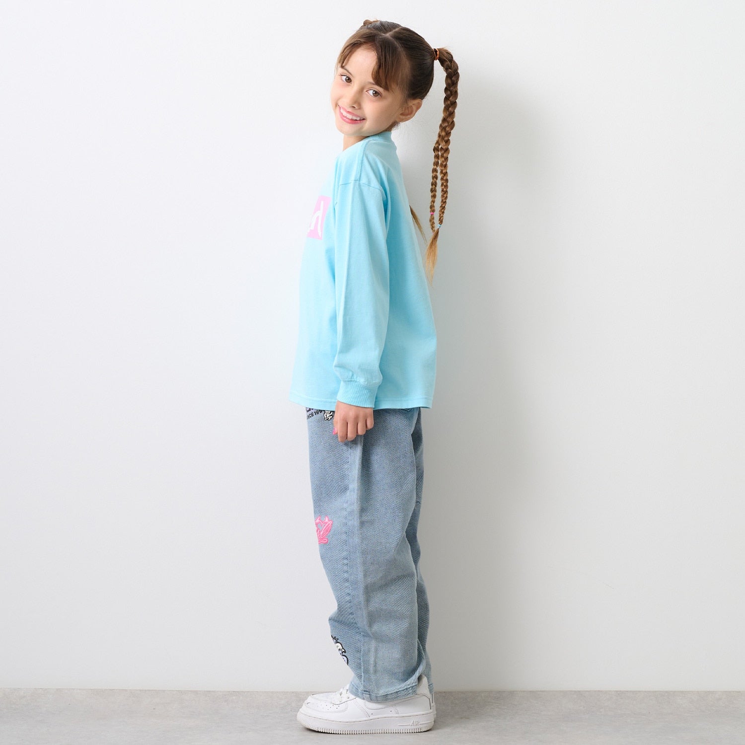 ボックスロゴ長袖Tシャツ