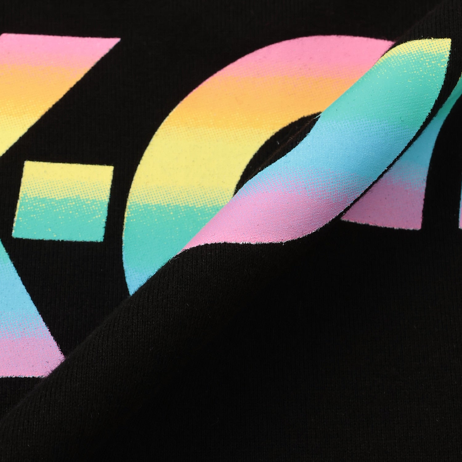 グラデーションロゴ長袖Tシャツ