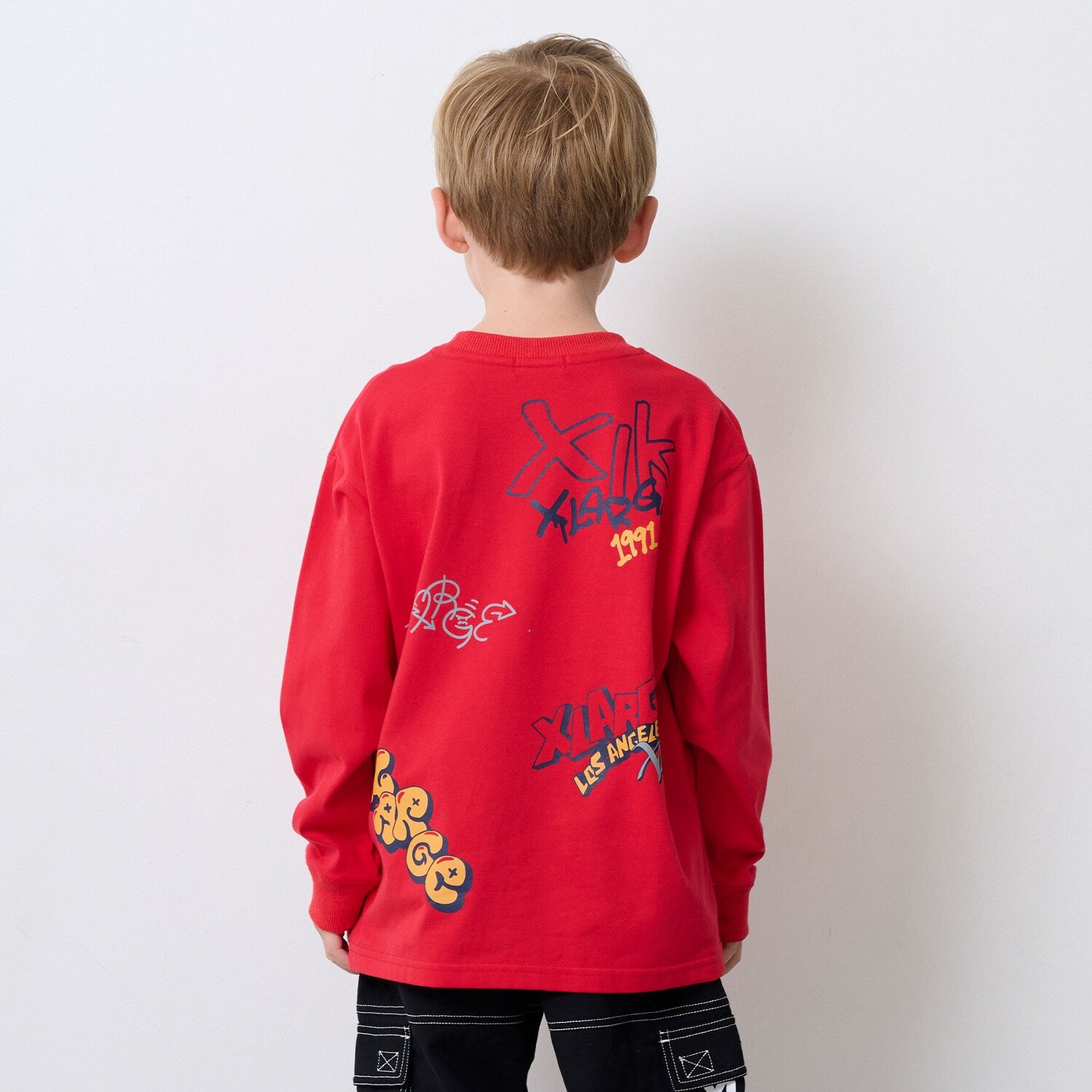 総柄グラフィティ長袖Tシャツ